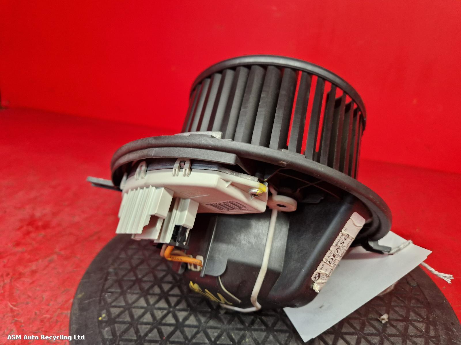 View Auto part Heater Motor/Assembly Bmw 3 Series 2007