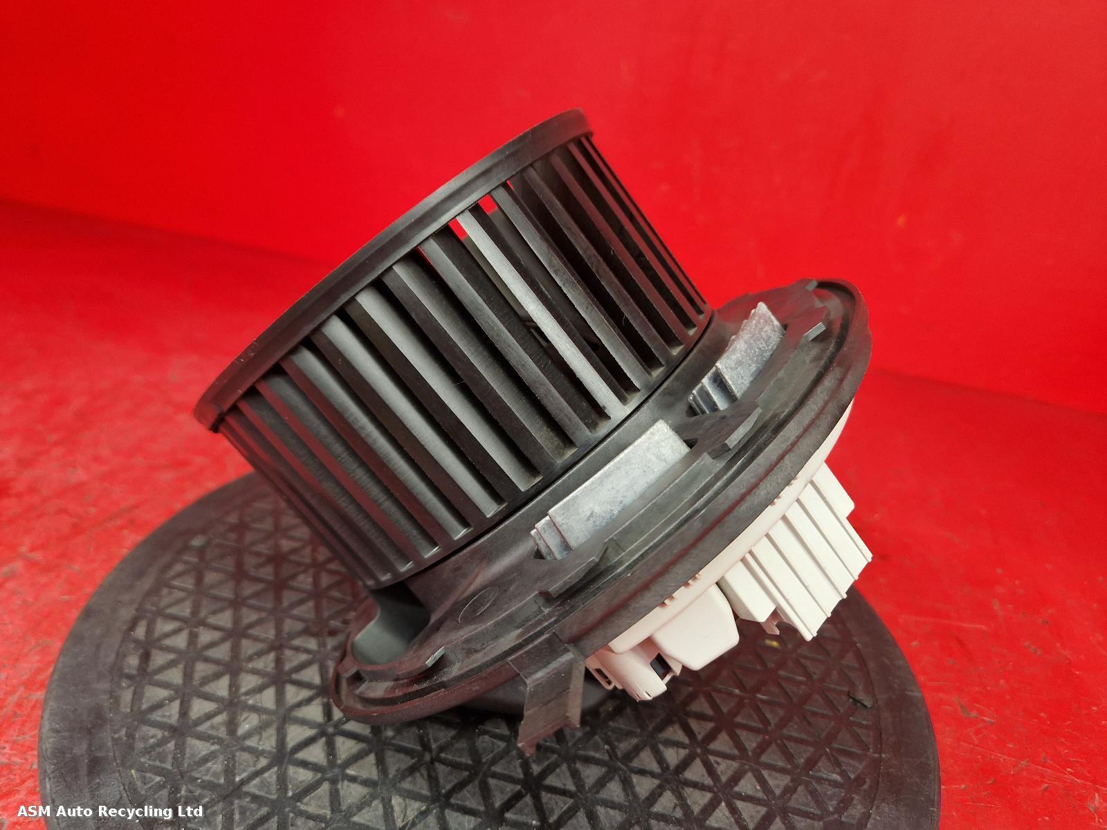 View Auto part Heater Motor/Assembly Bmw 3 Series 2007