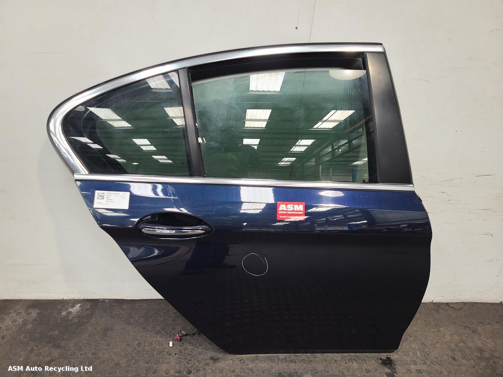 View Auto part R Rear Door Bmw 5 Series 2017