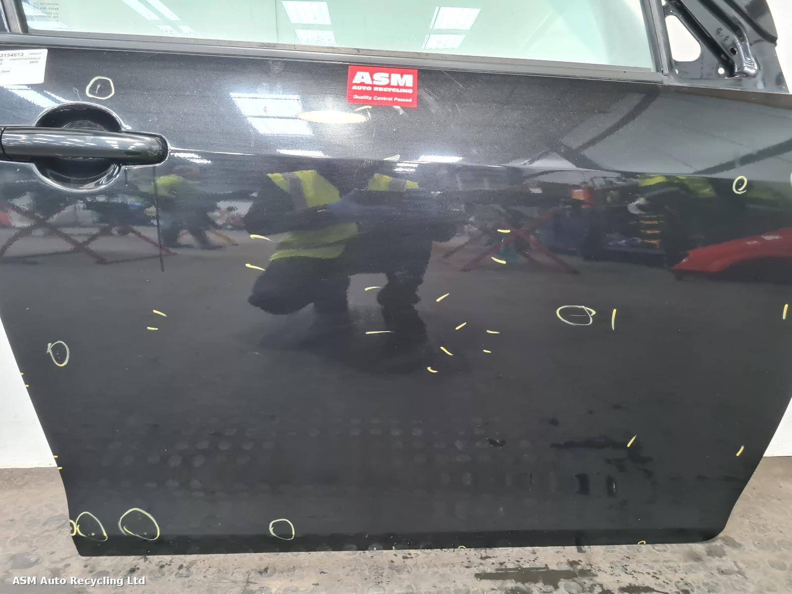 View Auto part R Front Door Suzuki Swift 2015