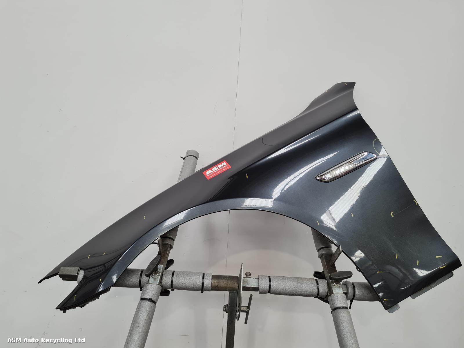View Auto part L Wing Bmw 5 Series 2010