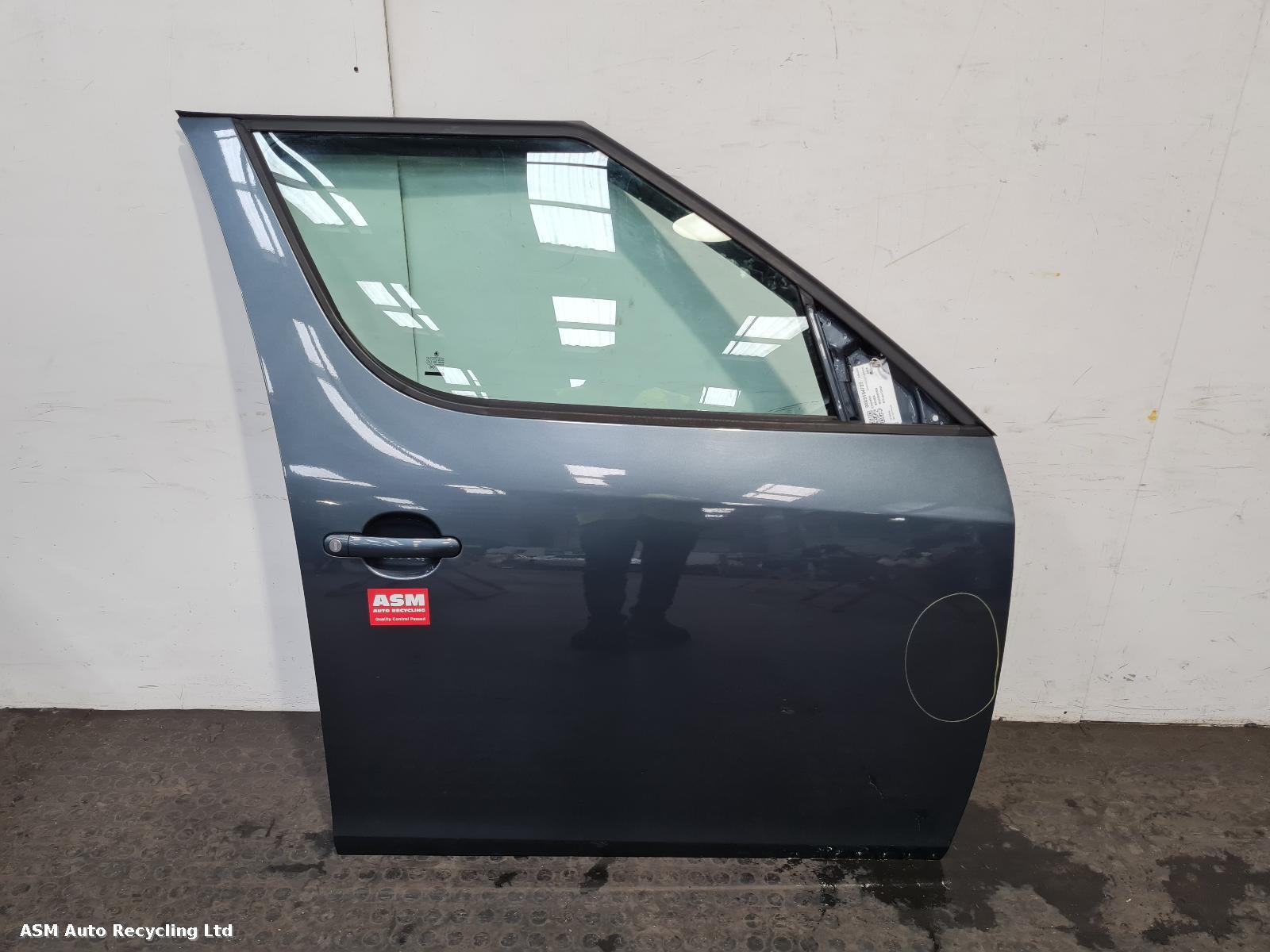 View Auto part R Front Door Skoda Roomster 2015