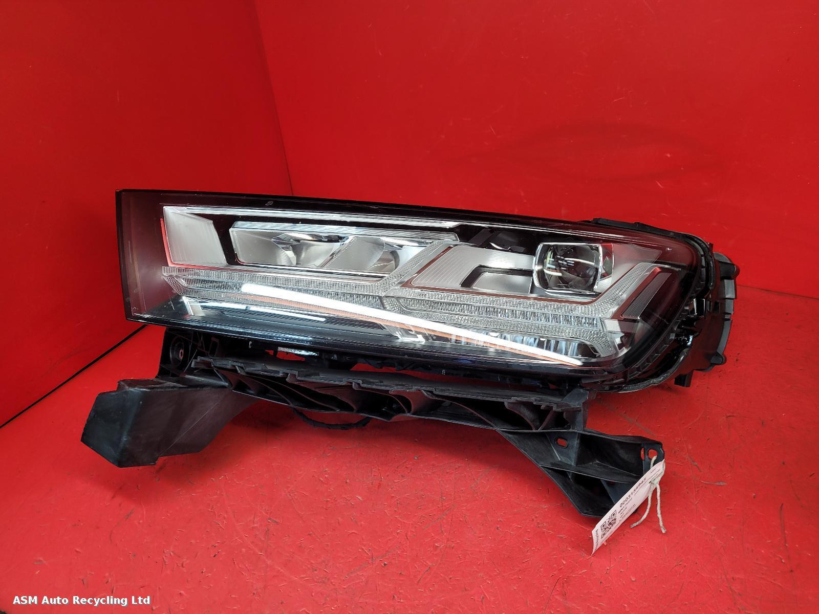 View Auto part L Headlamp Audi Q7 2017