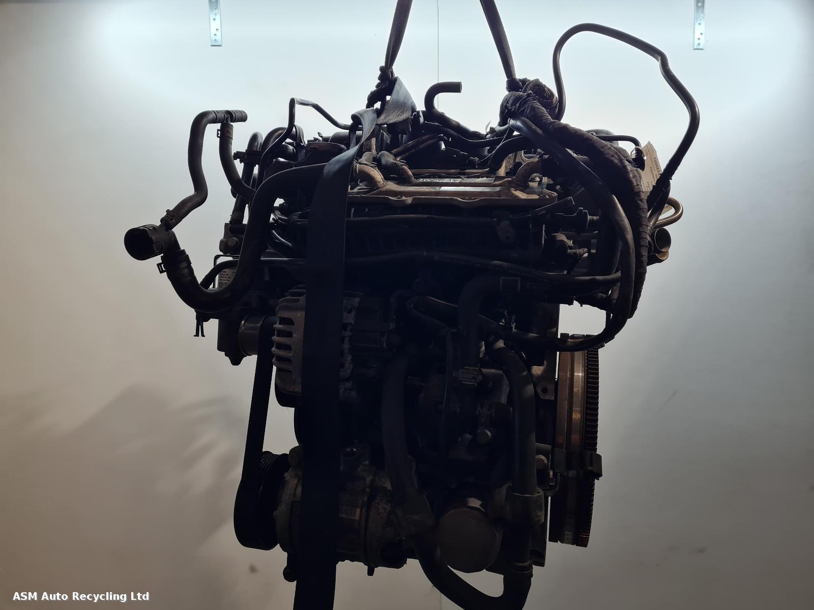 View Auto part Engine Volkswagen Golf 2017