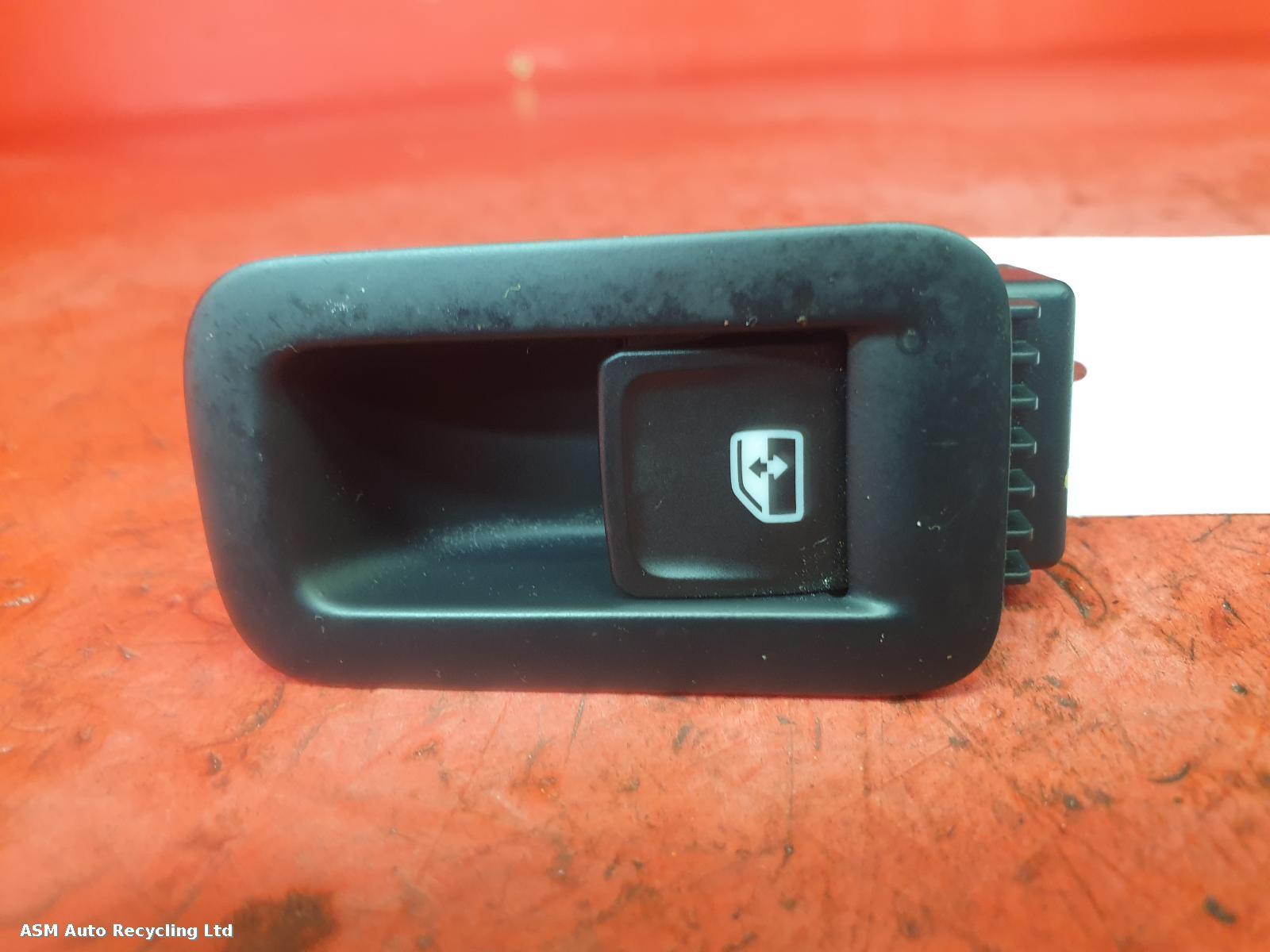 View Auto part Elect. Window Switch Volkswagen Golf 2017