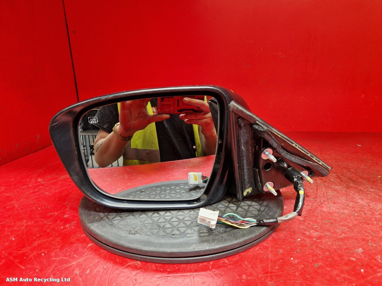View Auto part L Door Mirror Nissan X Trail 2018