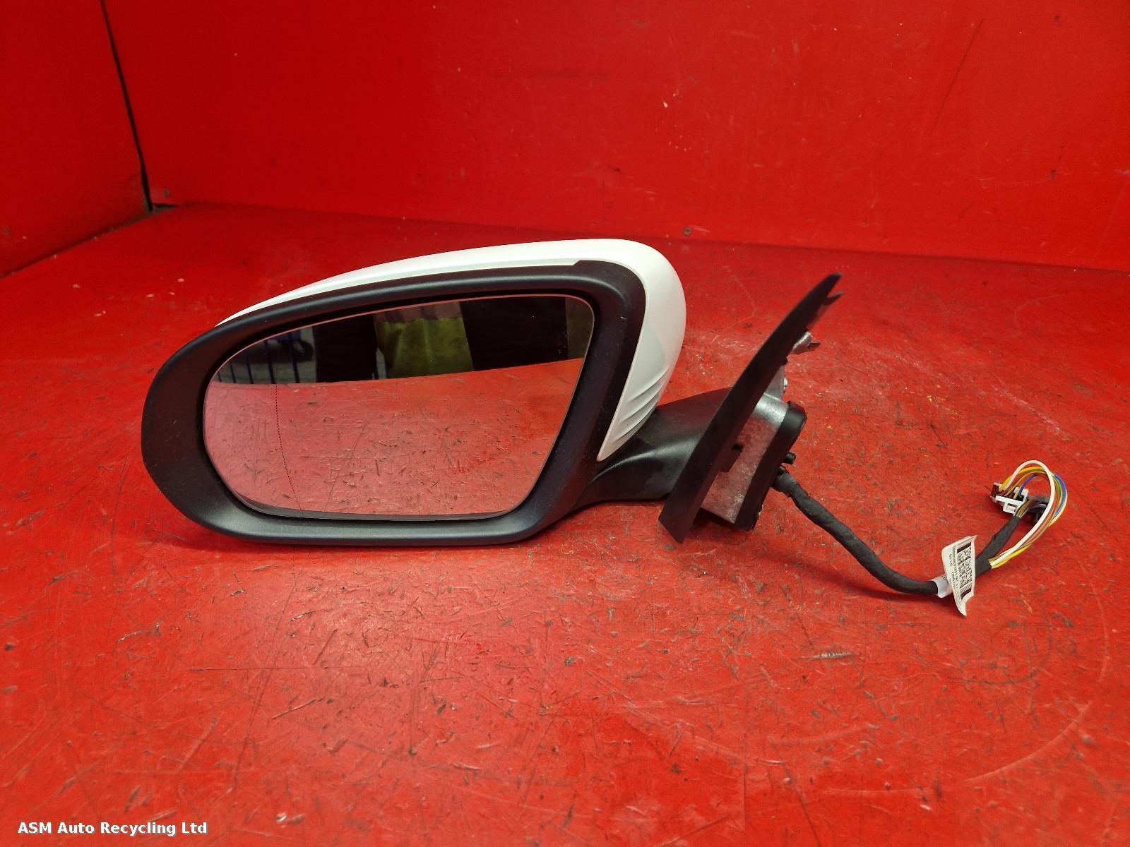 View Auto part L Door Mirror Mercedes C Class 2016
