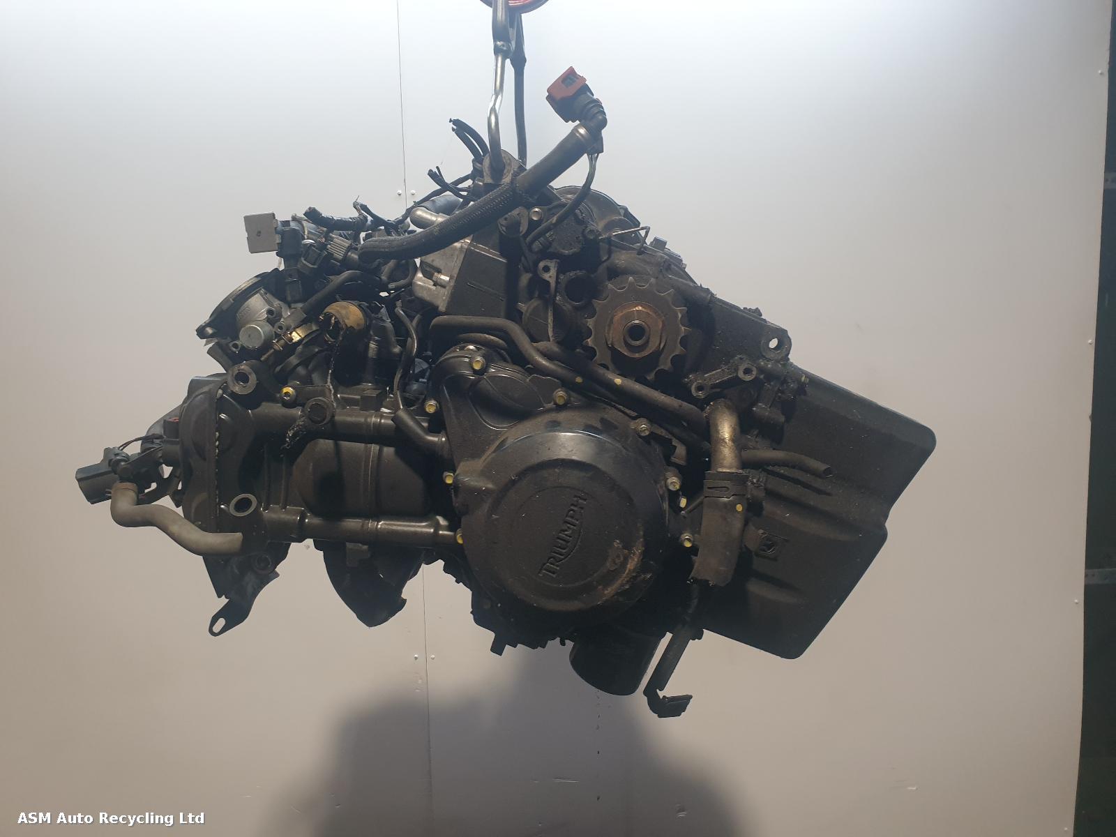 View Auto part Engine Triumph Street Triple 675 2015