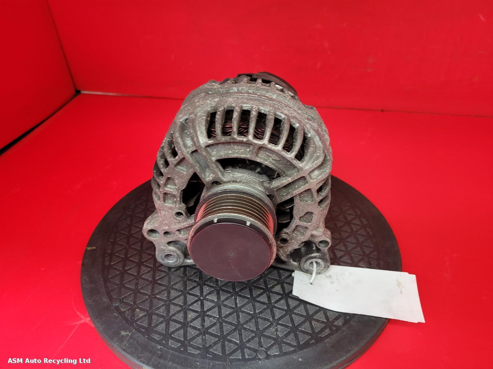 View Auto part Alternator Volkswagen Golf 2008