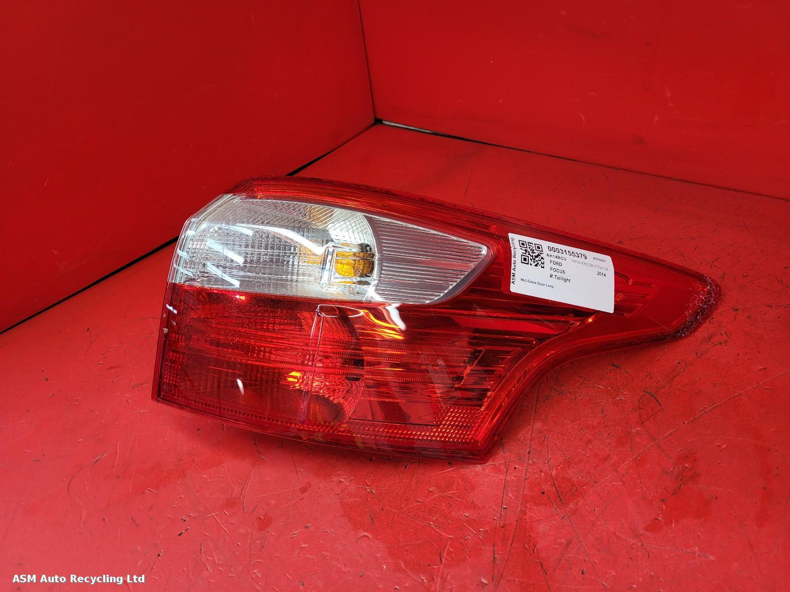 View Auto part R Taillight Ford Focus 2014