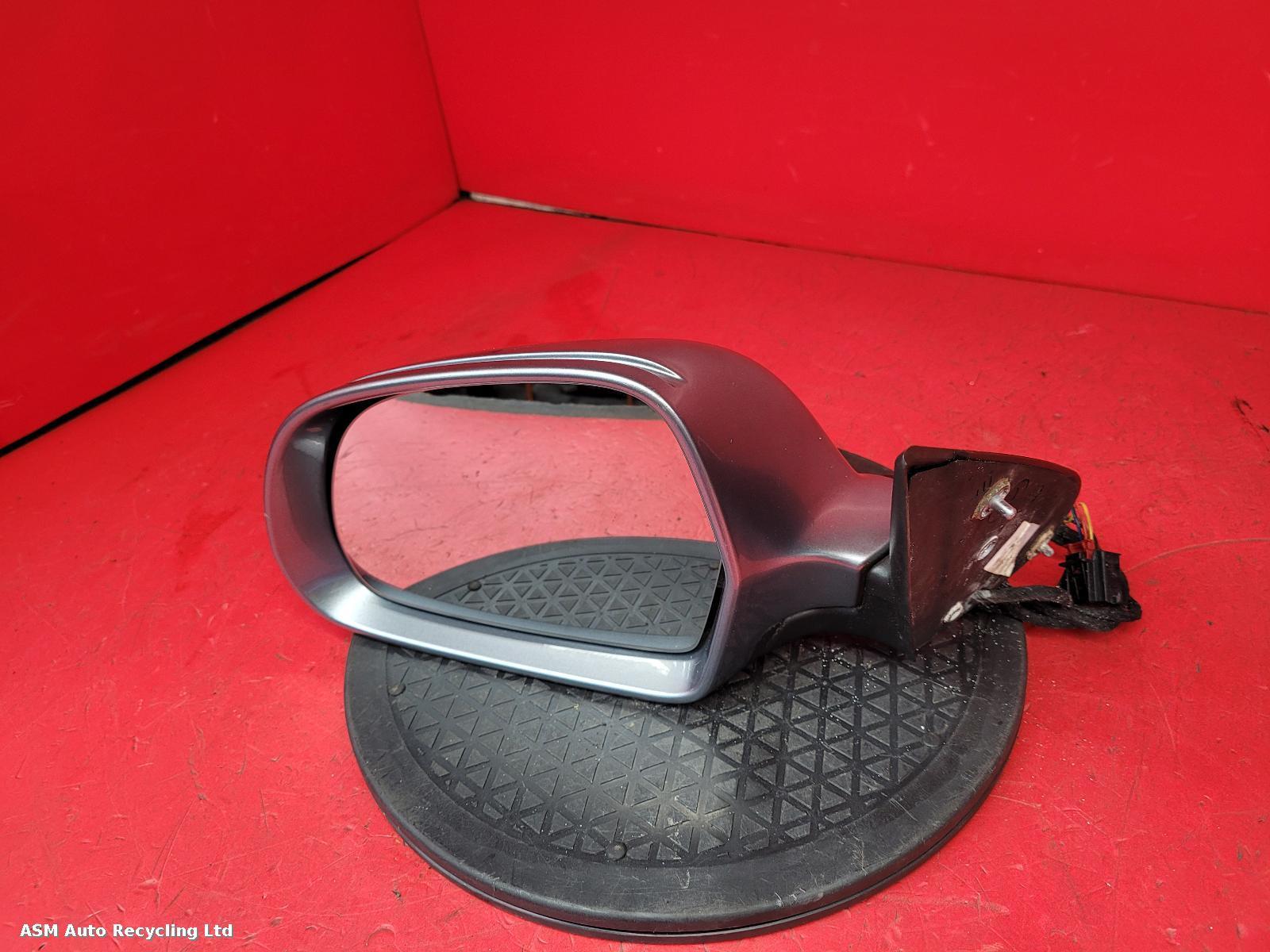 View Auto part L Door Mirror Skoda Octavia 2012