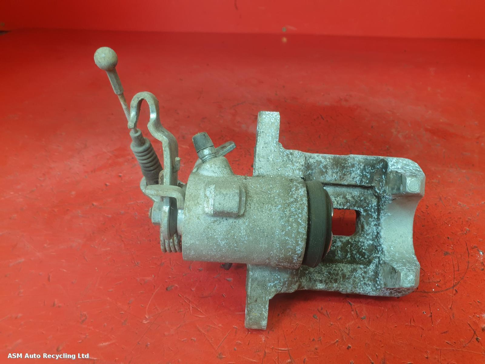 View Auto part Caliper Volkswagen Golf 2010