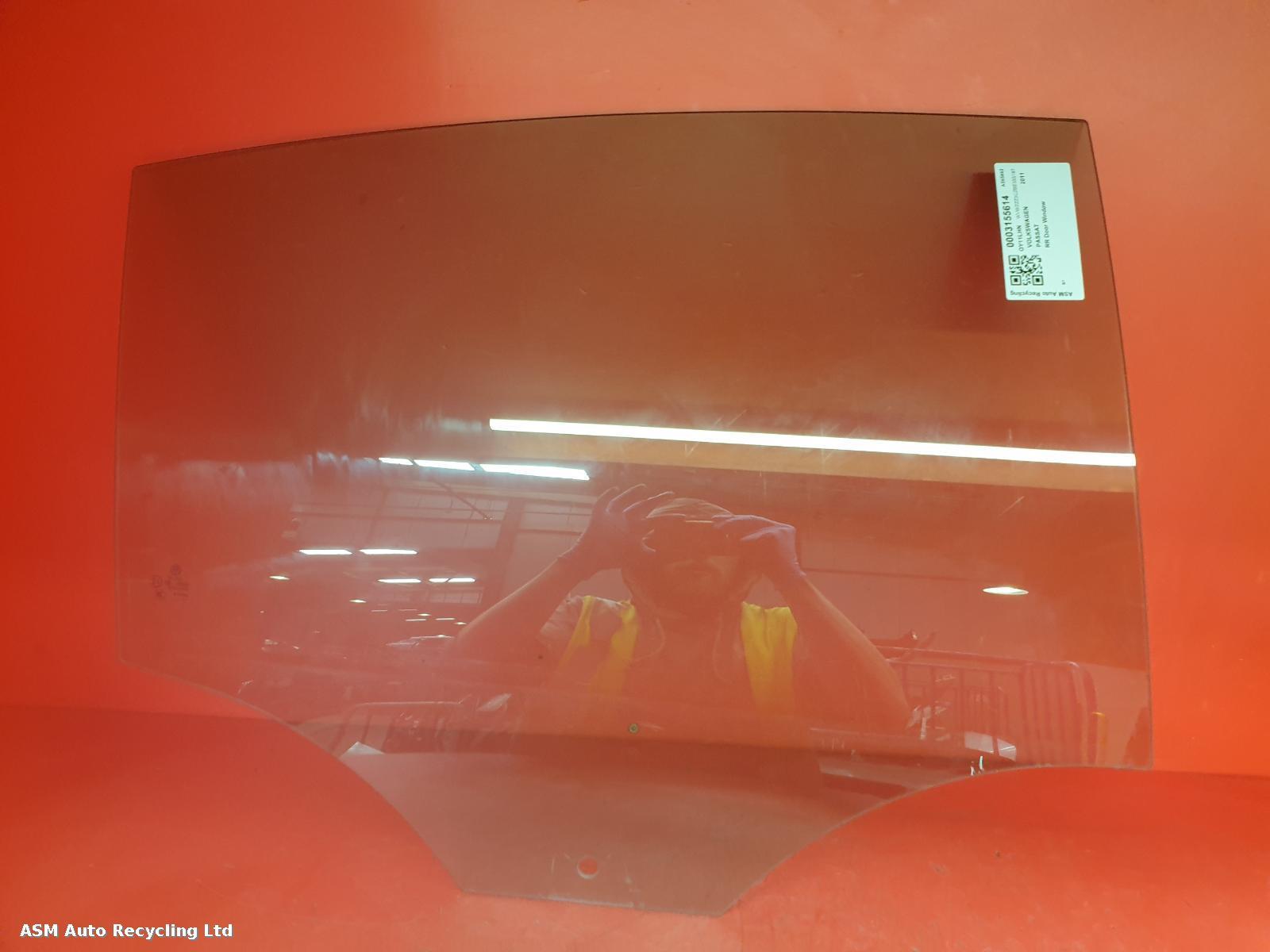 View Auto part RR Door Window Volkswagen Passat 2011