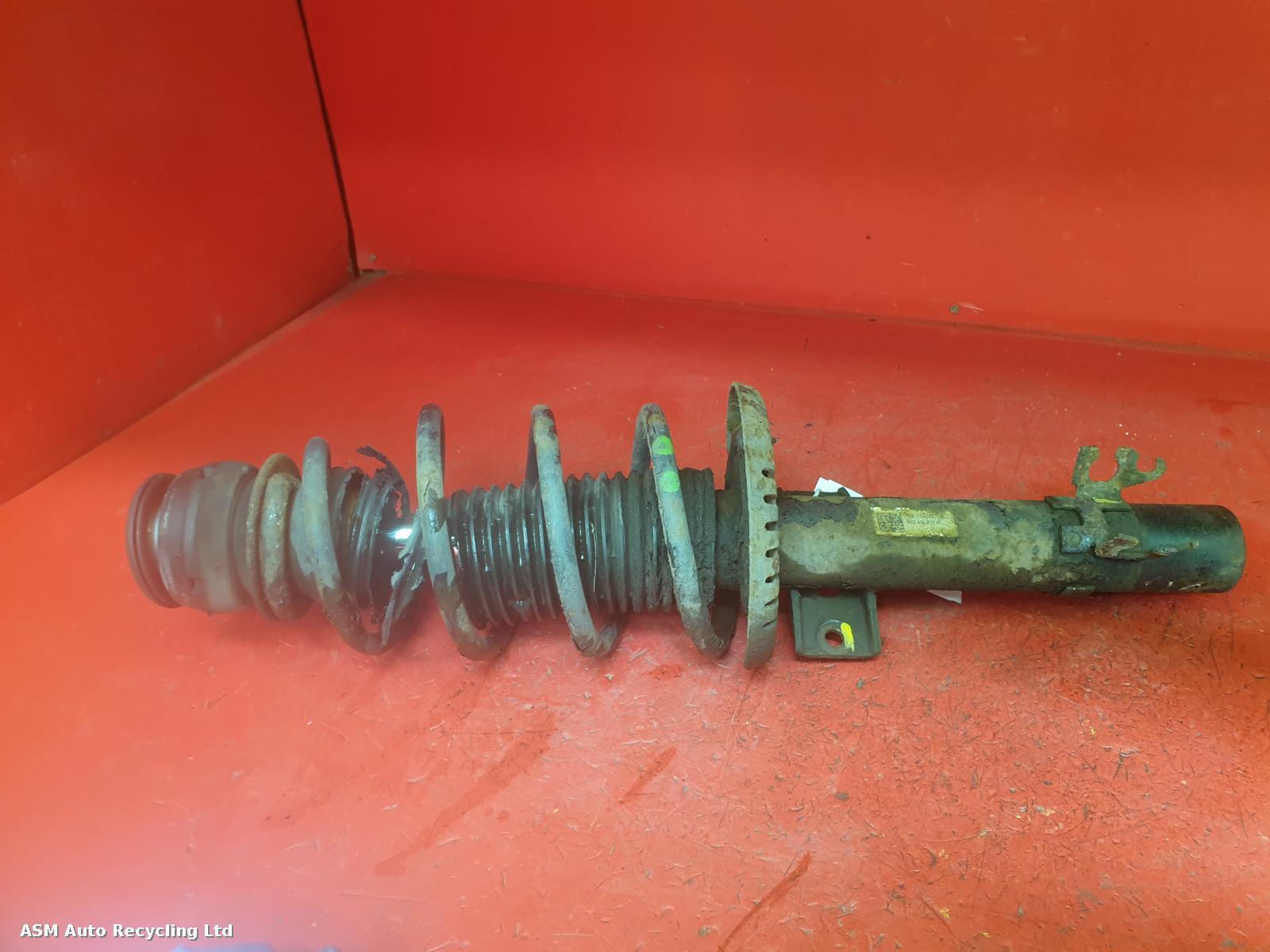 View Auto part LF Strut Seat Ibiza 2010