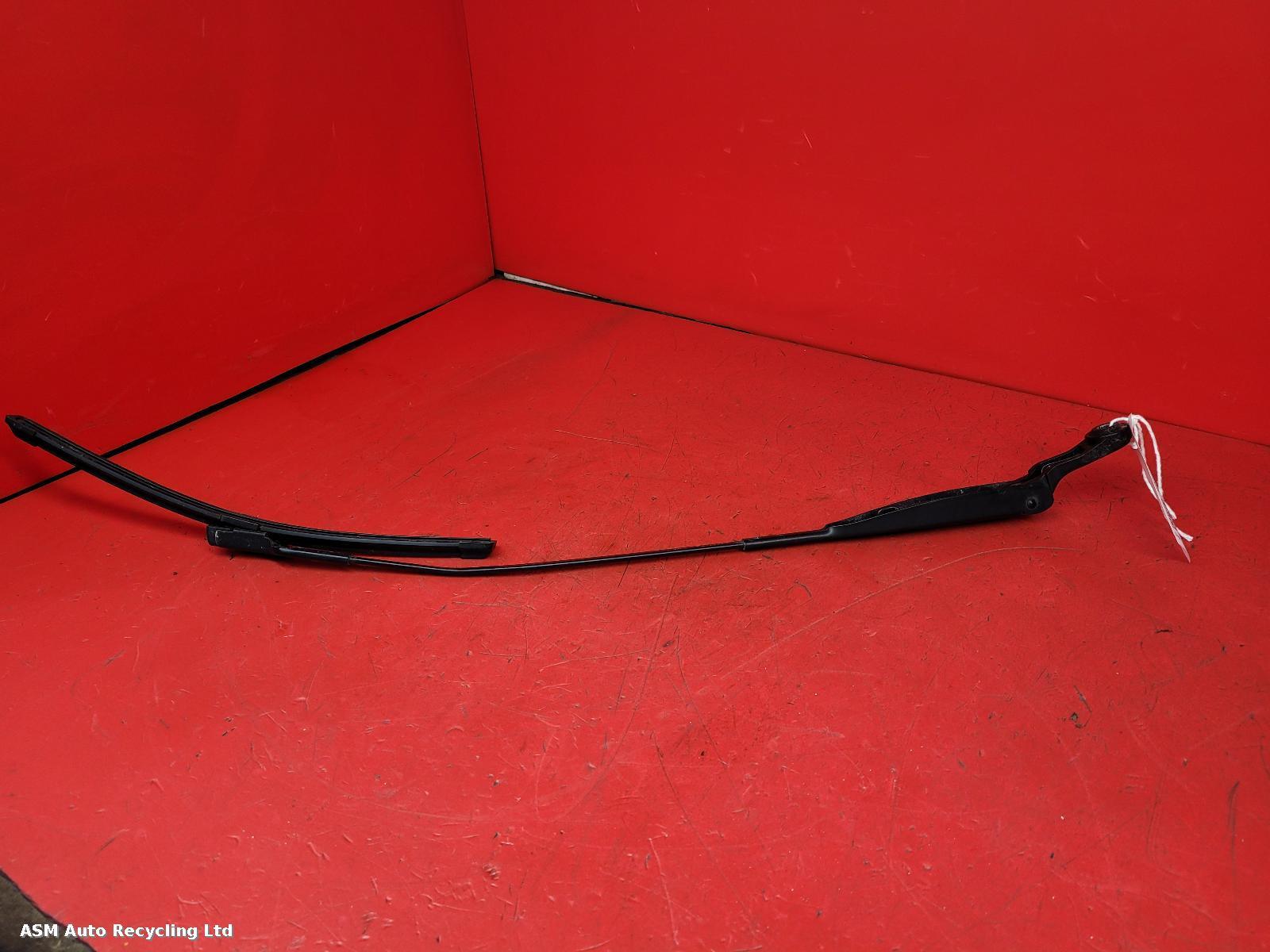 View Auto part Wiper Arm Fiat 500 2009
