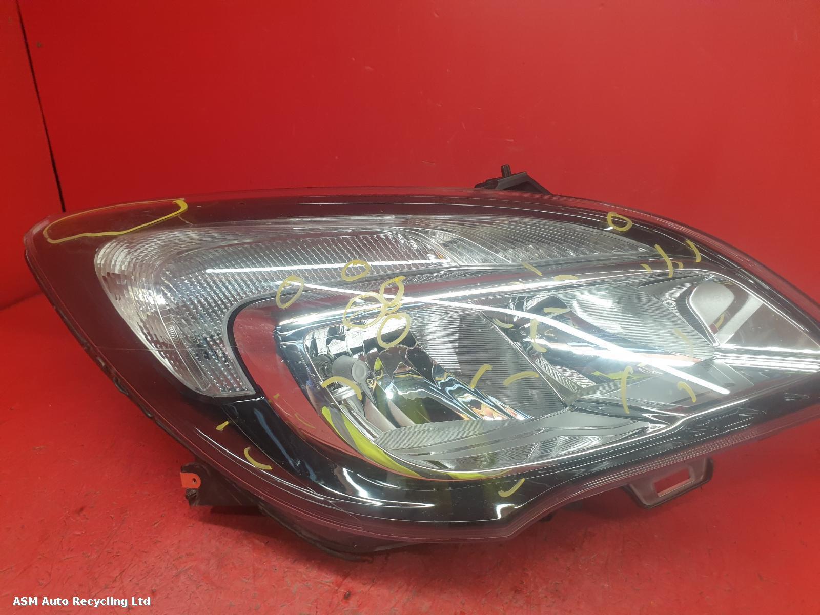 View Auto part R Headlamp Vauxhall Meriva 2017
