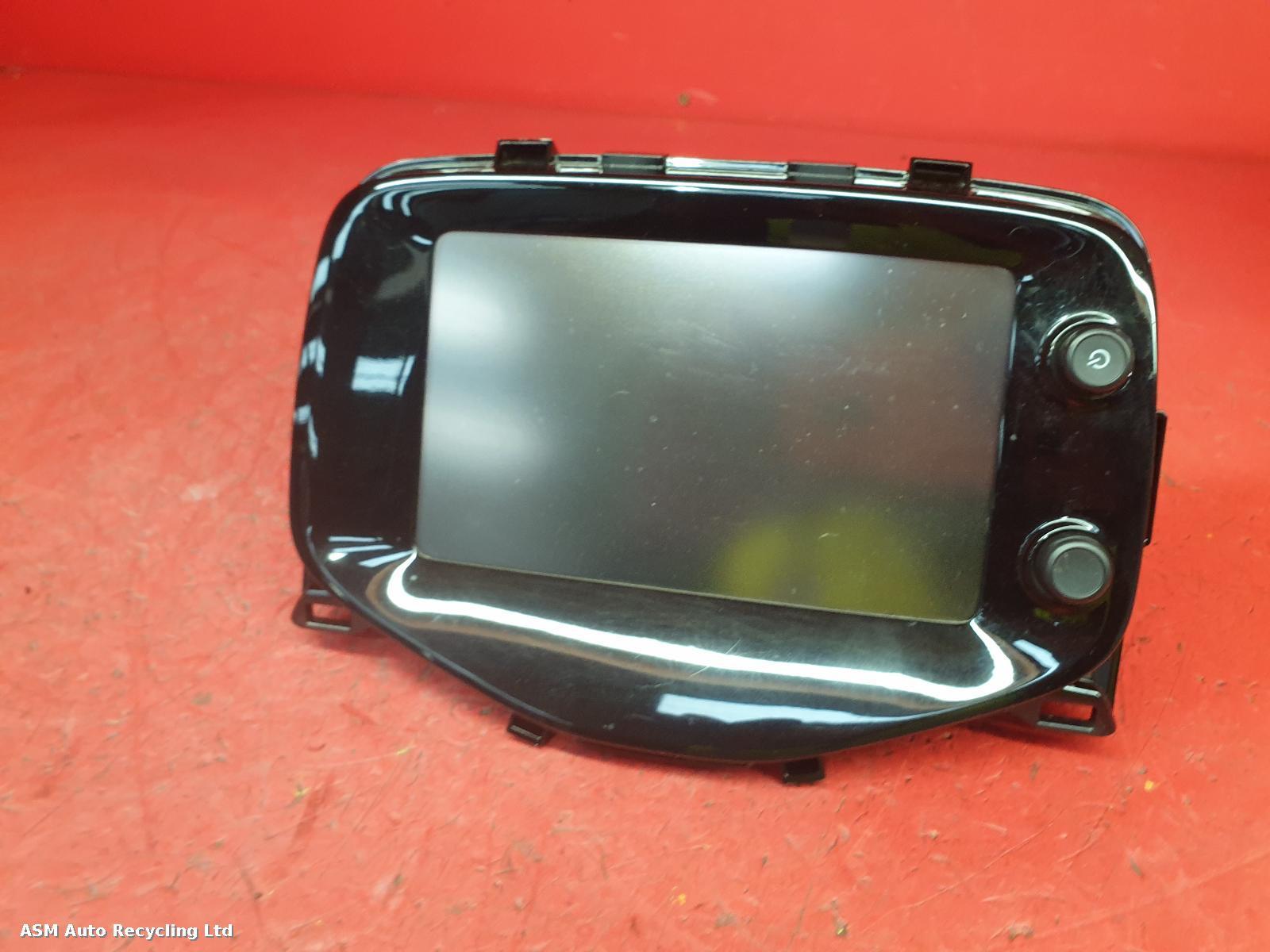 View Auto part Radio Display Peugeot 108 2017