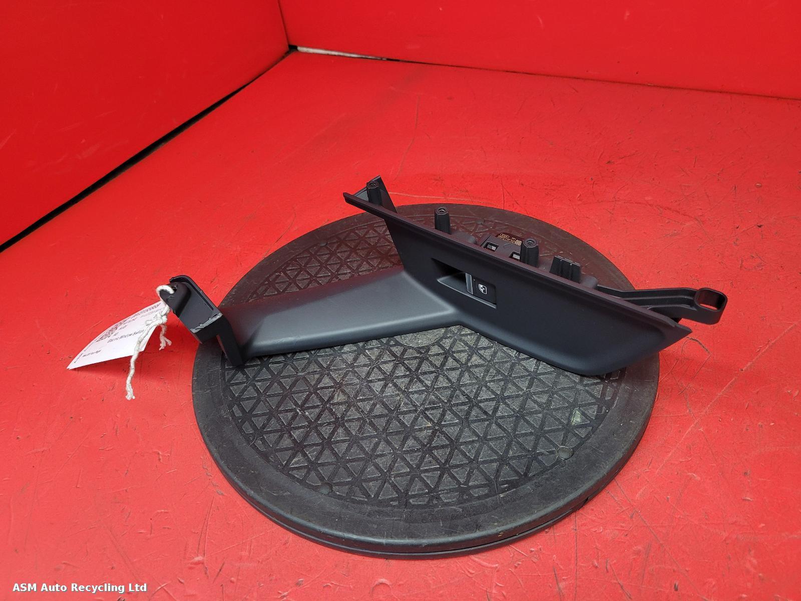 View Auto part Elect. Window Switch Audi A3 2020