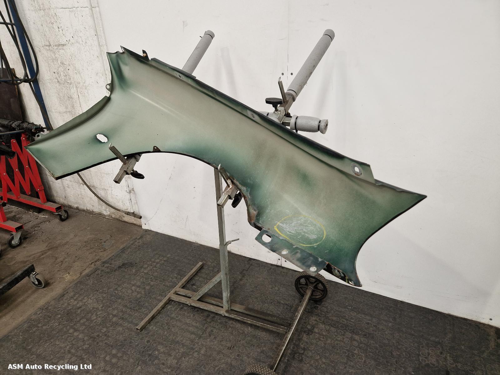 View Auto part L Wing Jaguar Xk8 1998