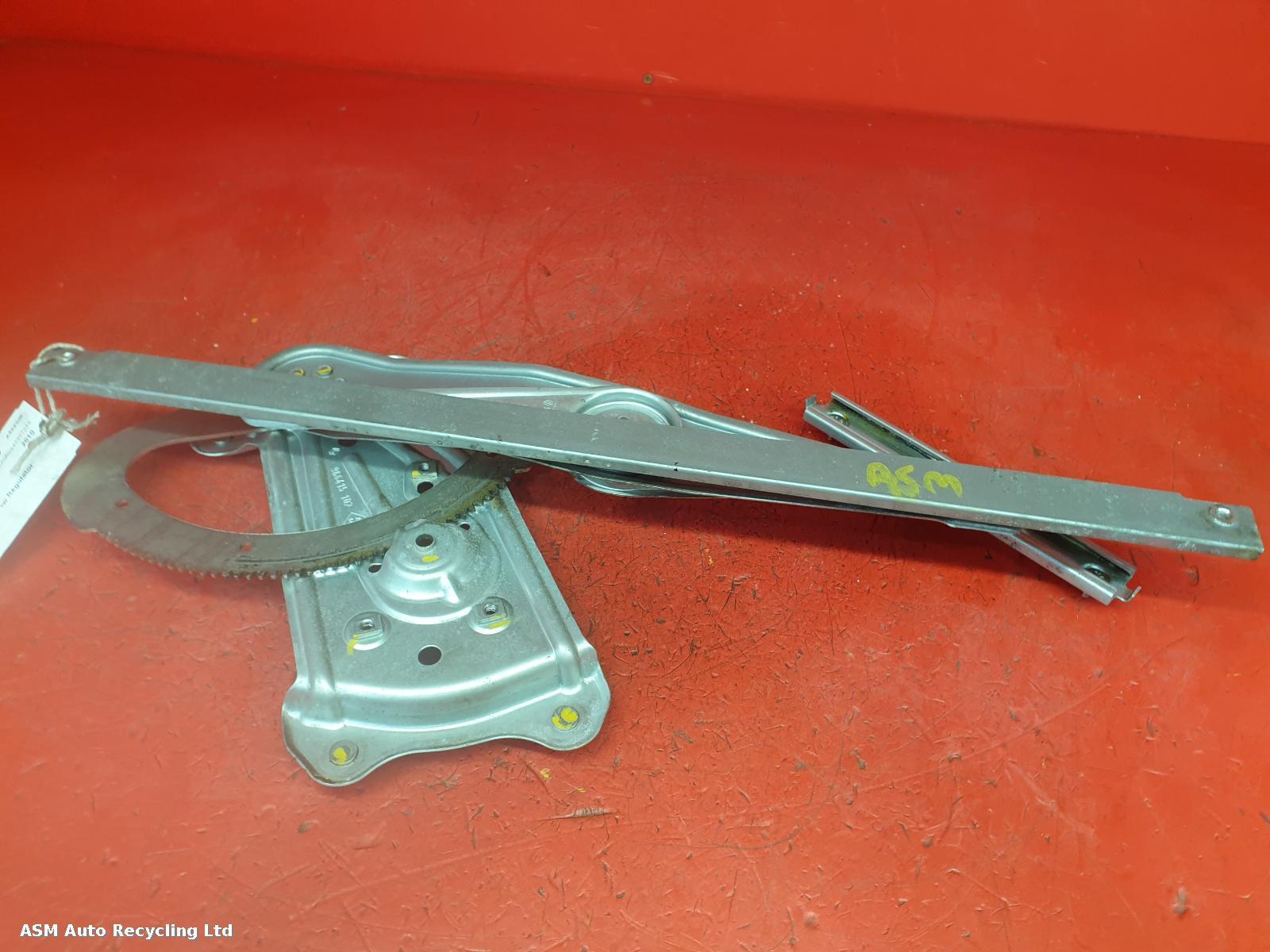 View Auto part LF Window Regulator Renault Megane 2010