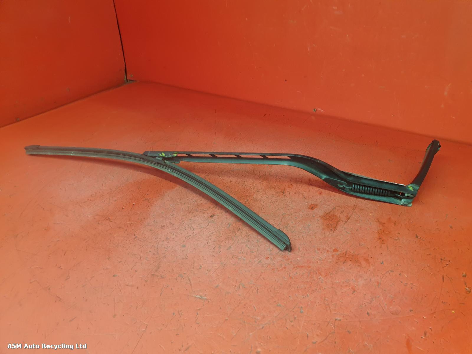 View Auto part Wiper Arm Audi A3 2011