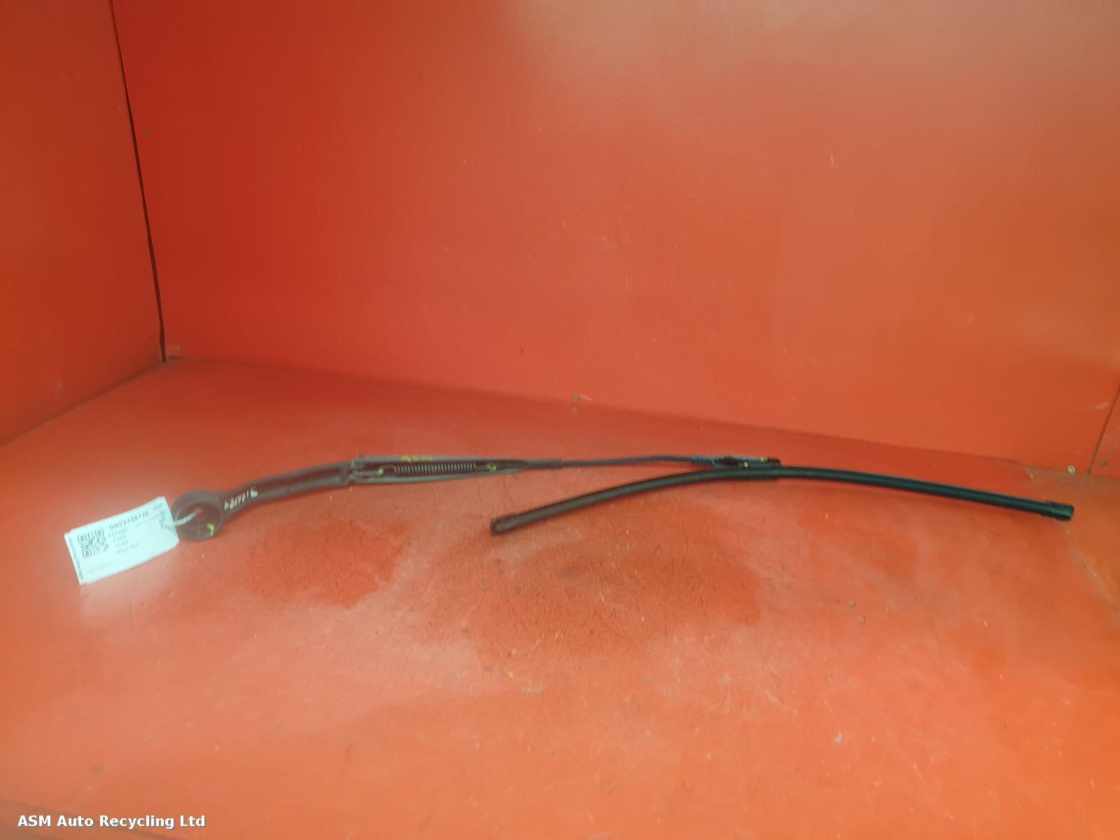 View Auto part Wiper Arm Ford Kuga 2013