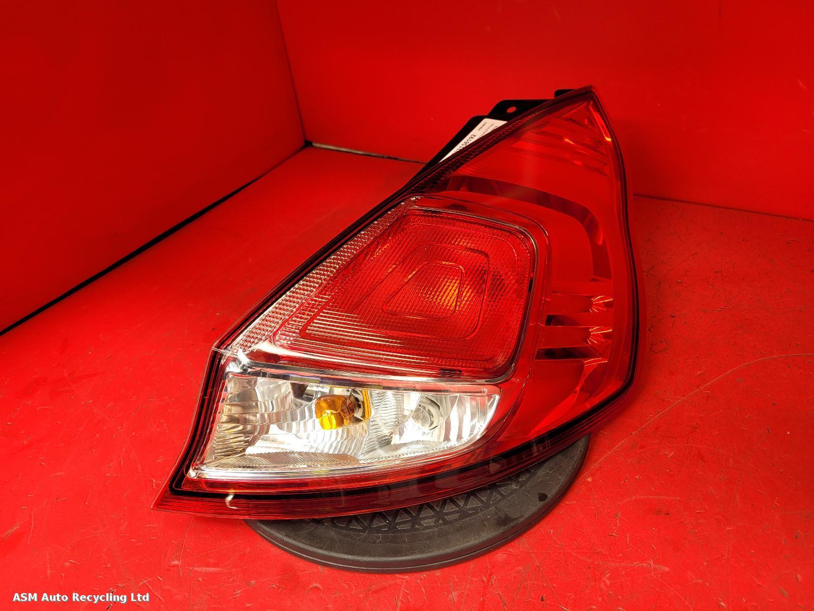 View Auto part R Taillight Ford Fiesta 2015
