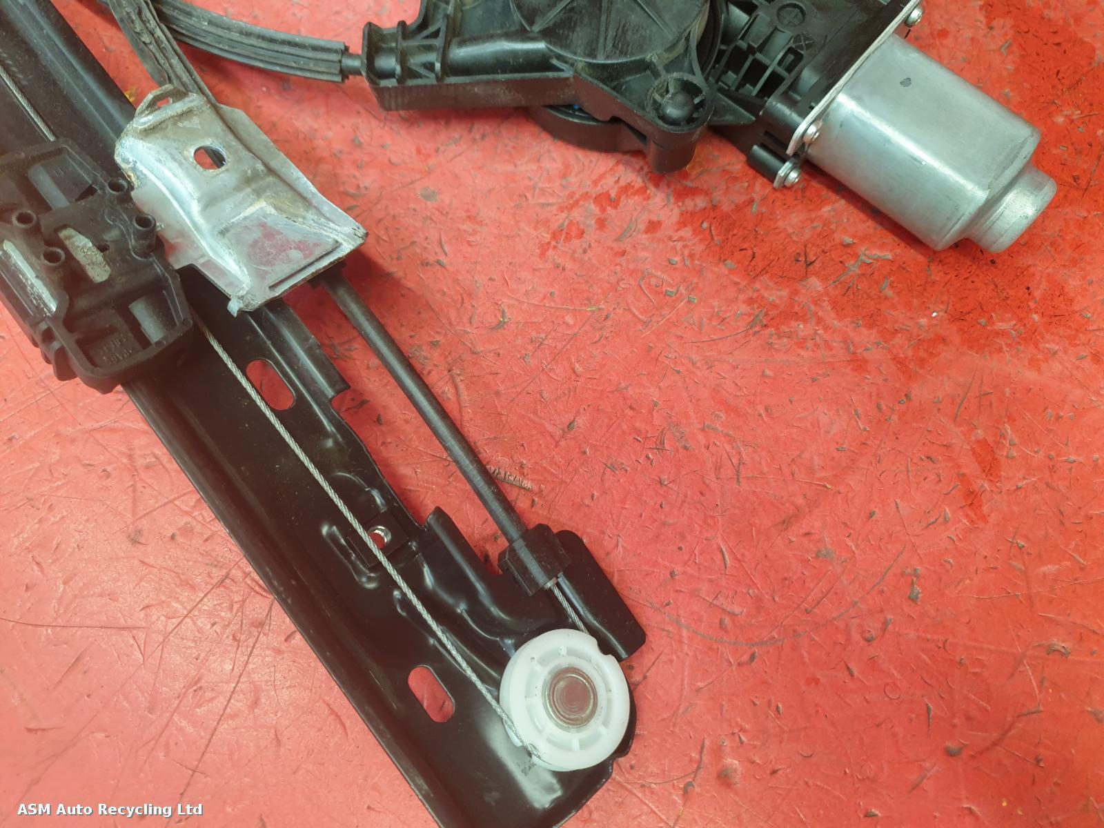 View Auto part LF Window Regulator Seat Ibiza 2014