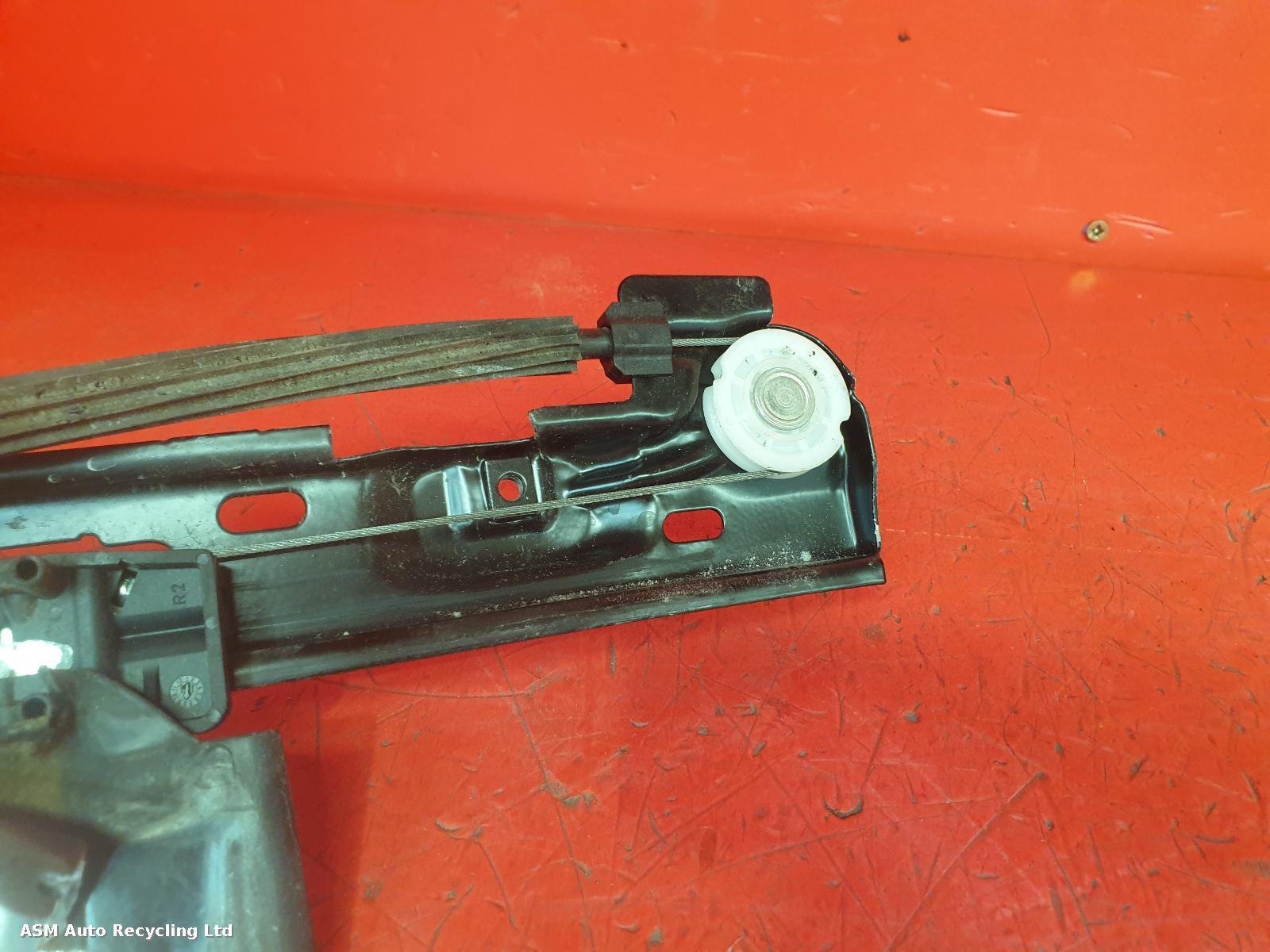 View Auto part LF Window Regulator Seat Ibiza 2014