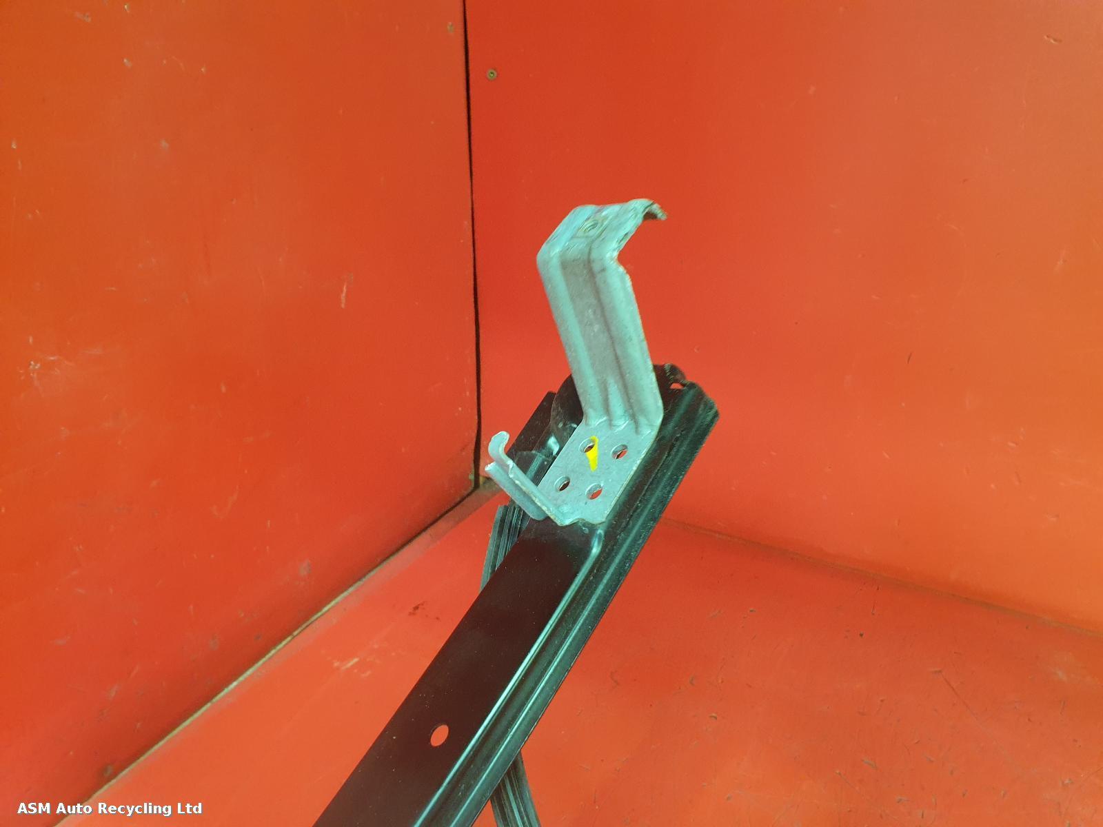 View Auto part LF Window Regulator Seat Ibiza 2014