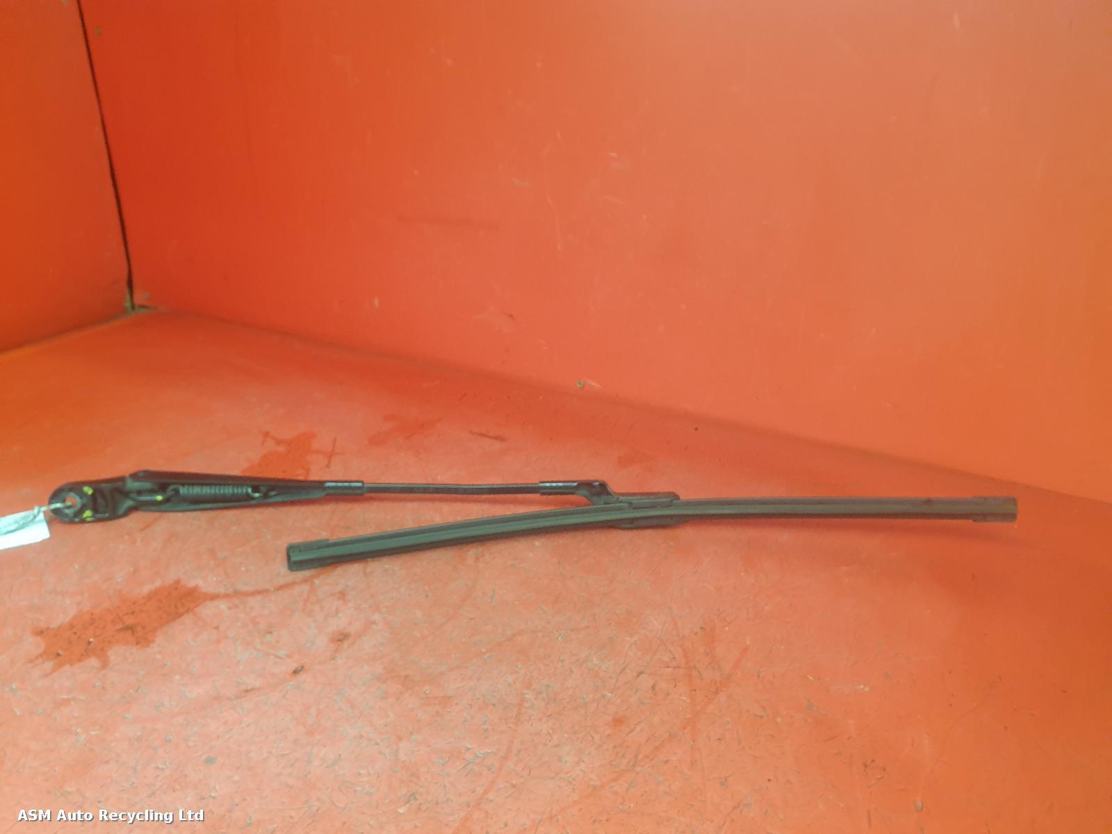 View Auto part Wiper Arm Skoda Fabia 2012