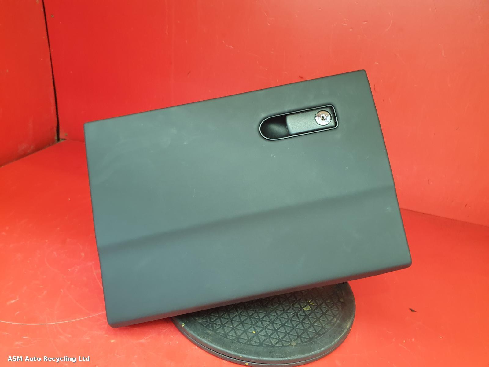 View Auto part Glove Box Mercedes G Range 2021