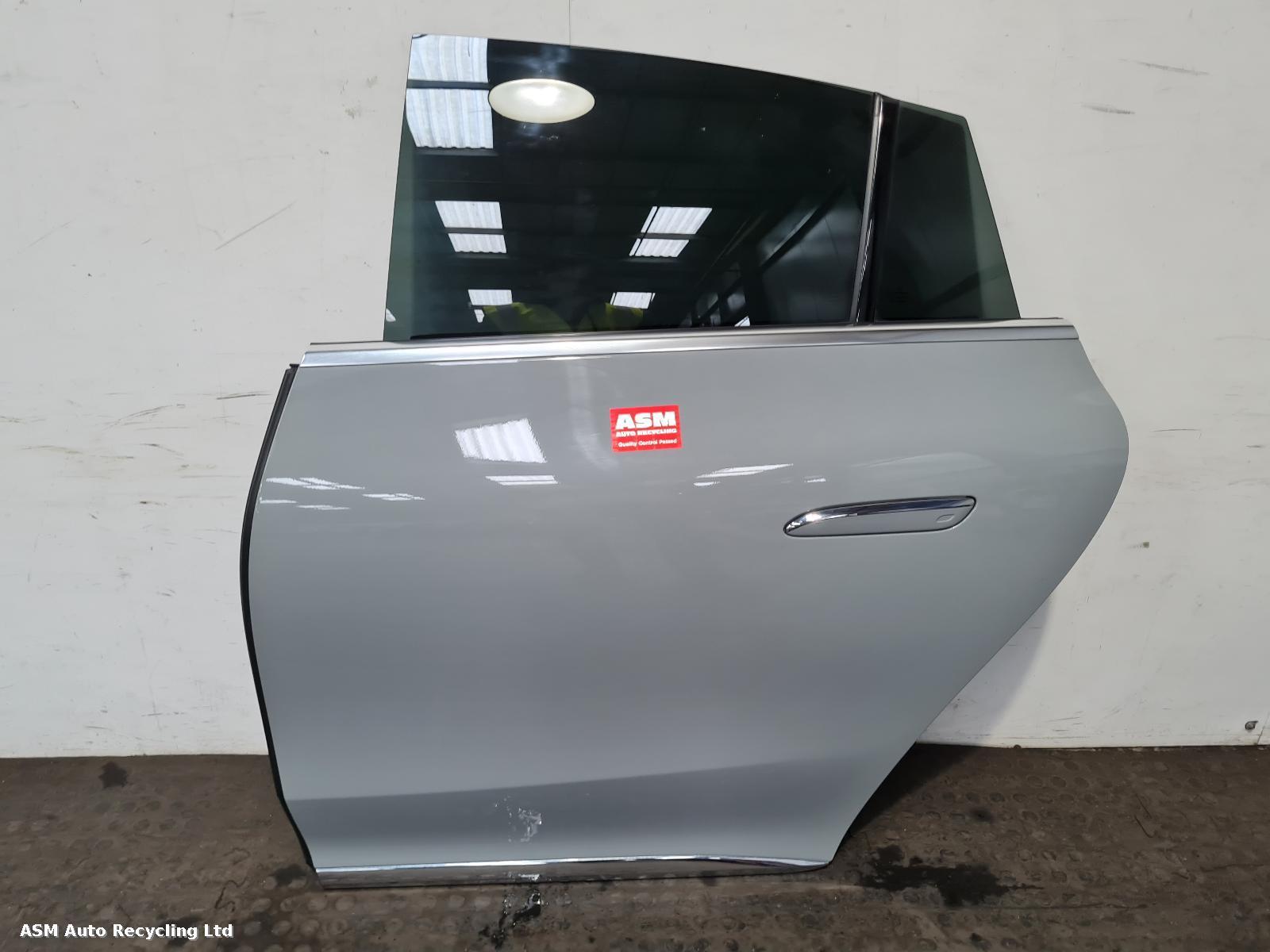 View Auto part L Rear Door Mercedes Eqe 2023