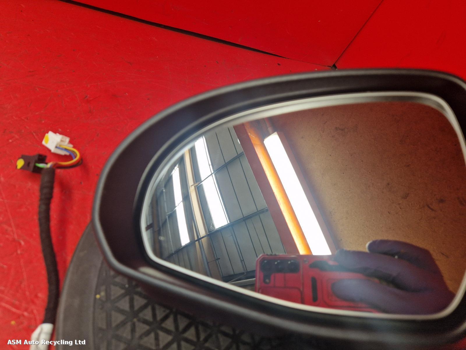 View Auto part L Door Mirror Mercedes Eqe 2023
