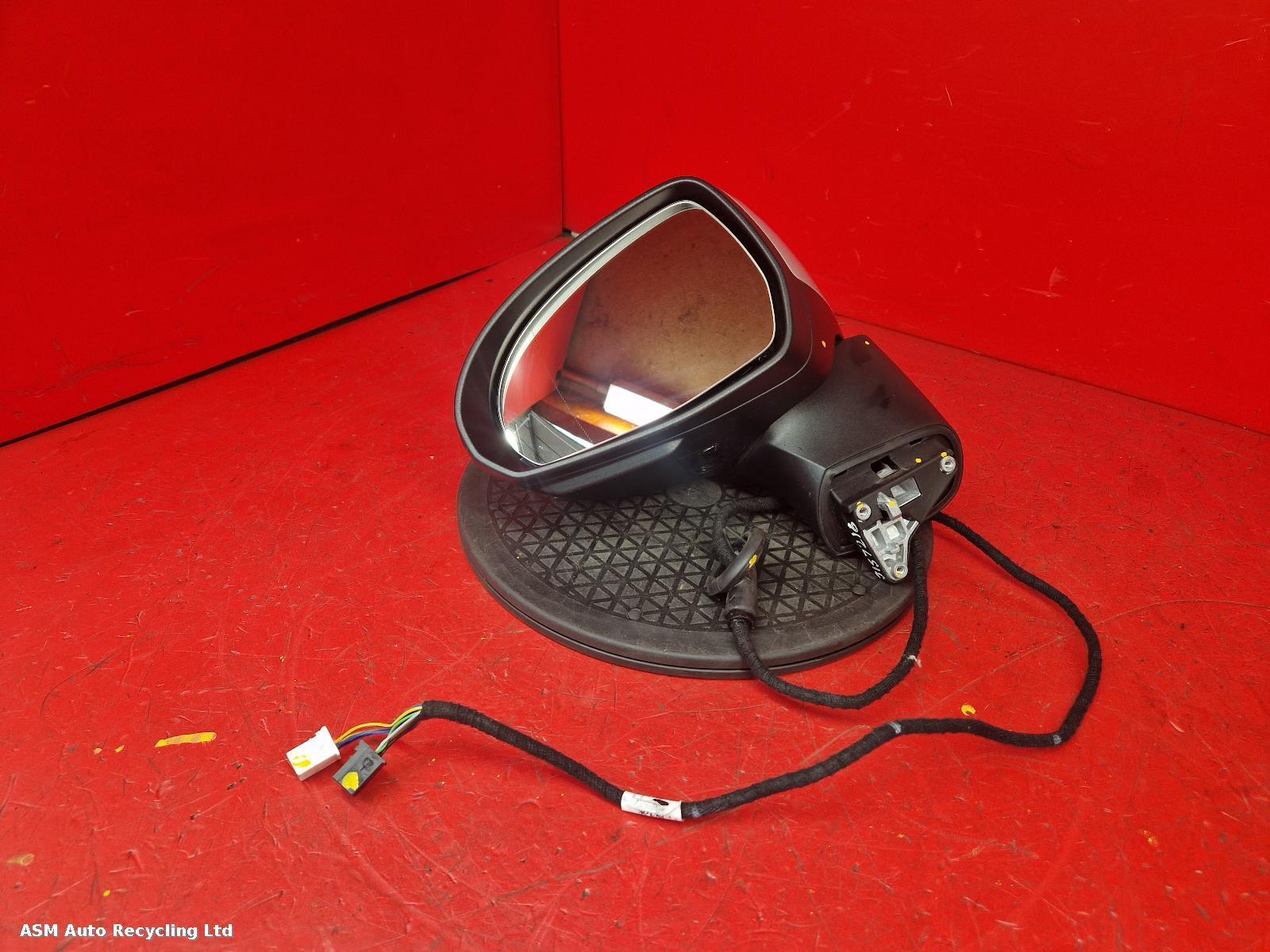 View Auto part L Door Mirror Mercedes Eqe 2023