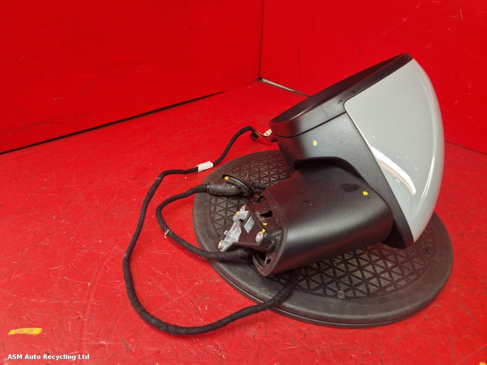View Auto part L Door Mirror Mercedes Eqe 2023