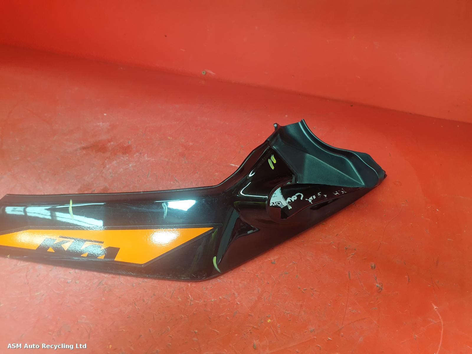View Auto part Seat Cowl Ktm 125 Duke 2021