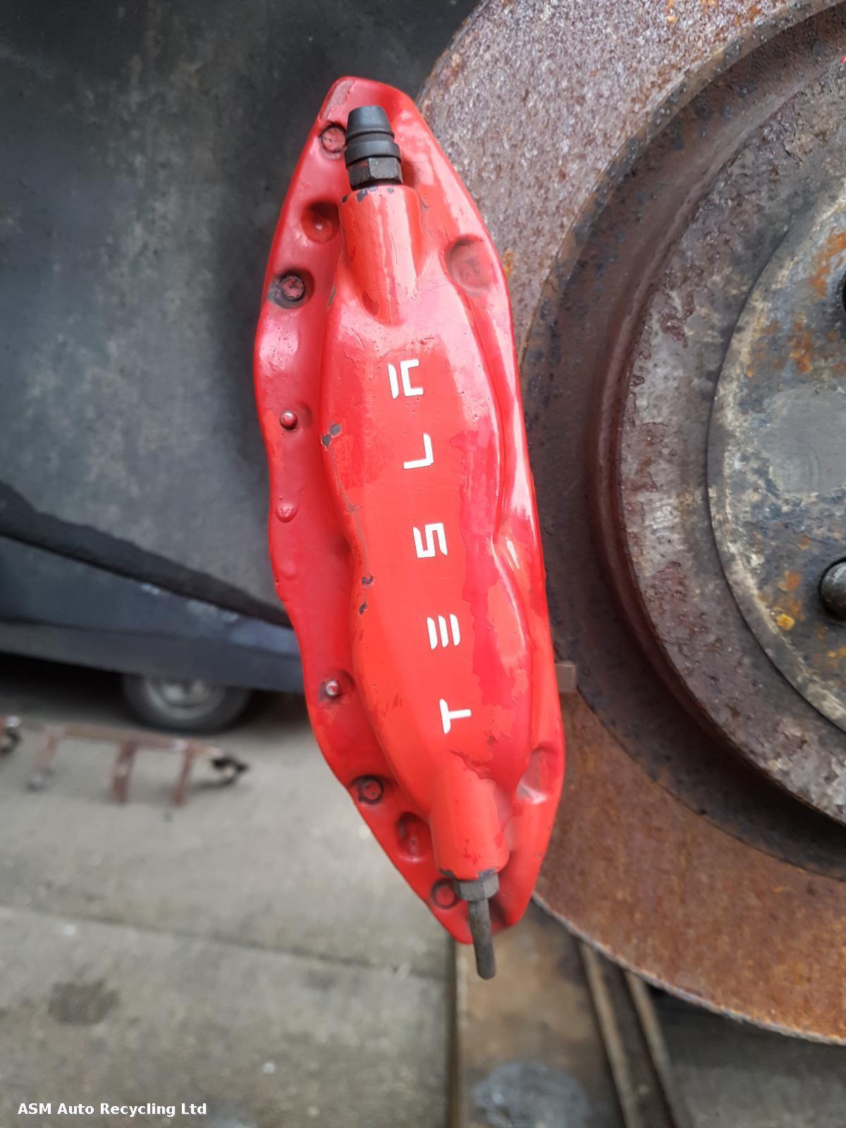 View Auto part Caliper Tesla Model S 2015