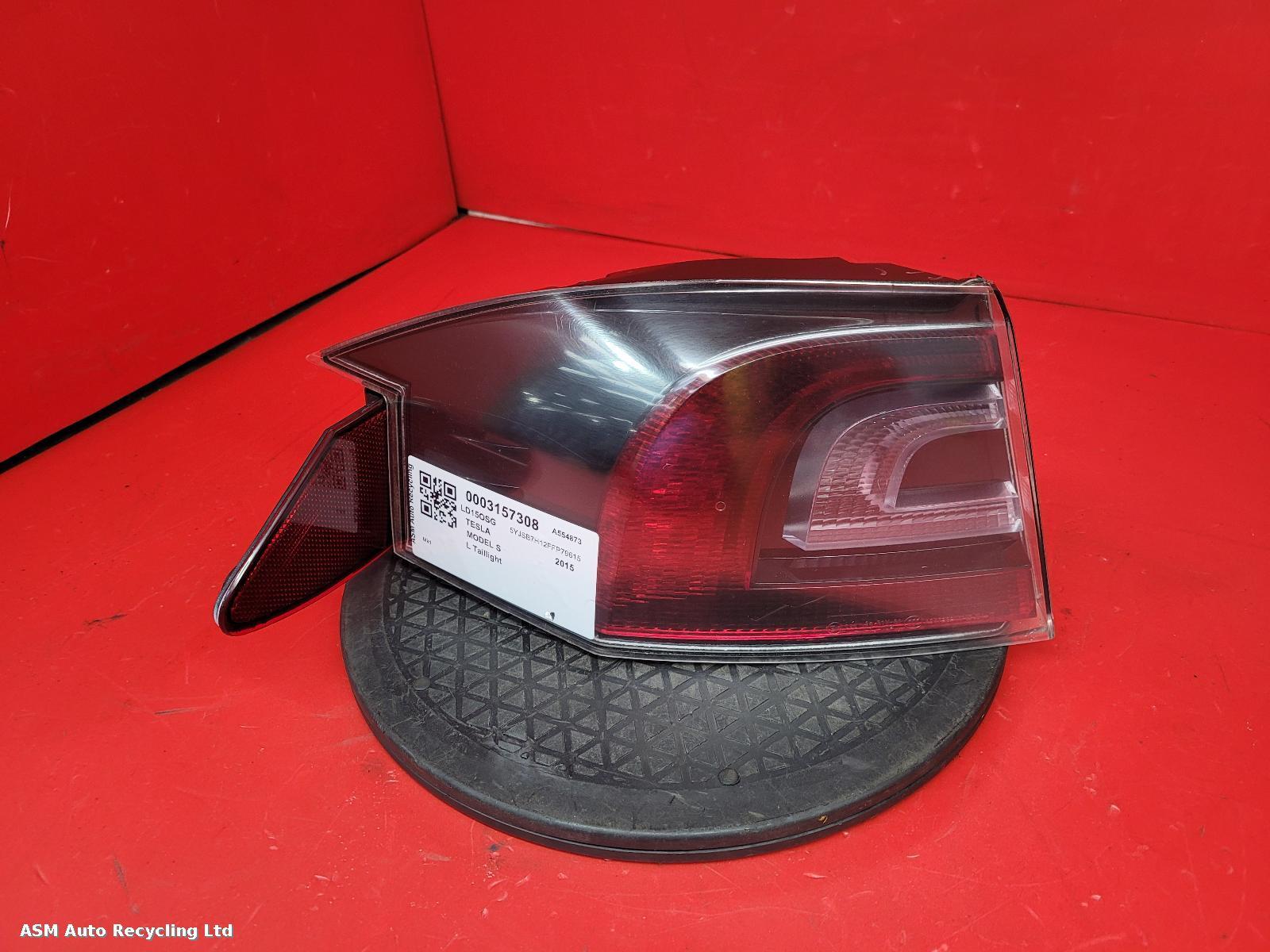 View Auto part L Taillight Tesla Model S 2015