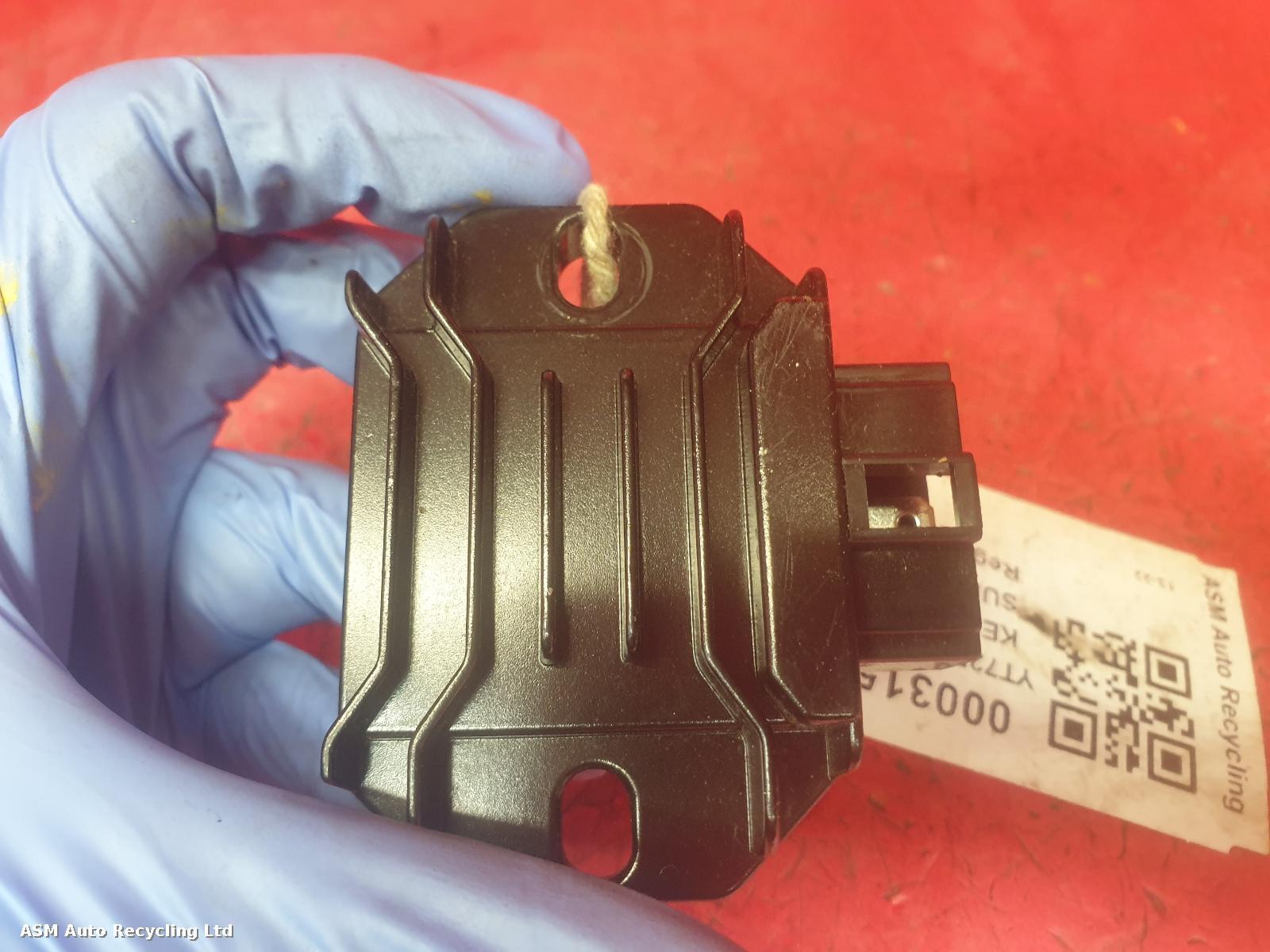 View Auto part Regulator/Rectifier Keeway Superlight 125 2022