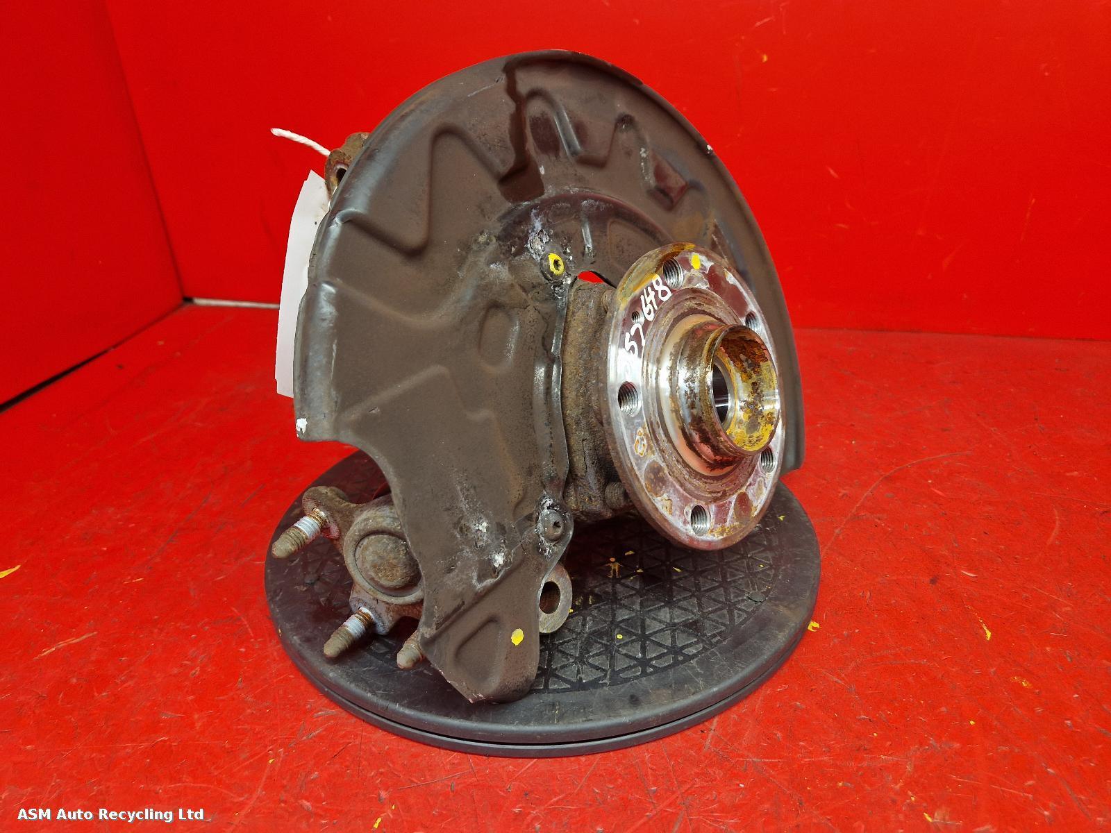 View Auto part RF Hub/Stub Axle Assembly Volkswagen Golf 2018