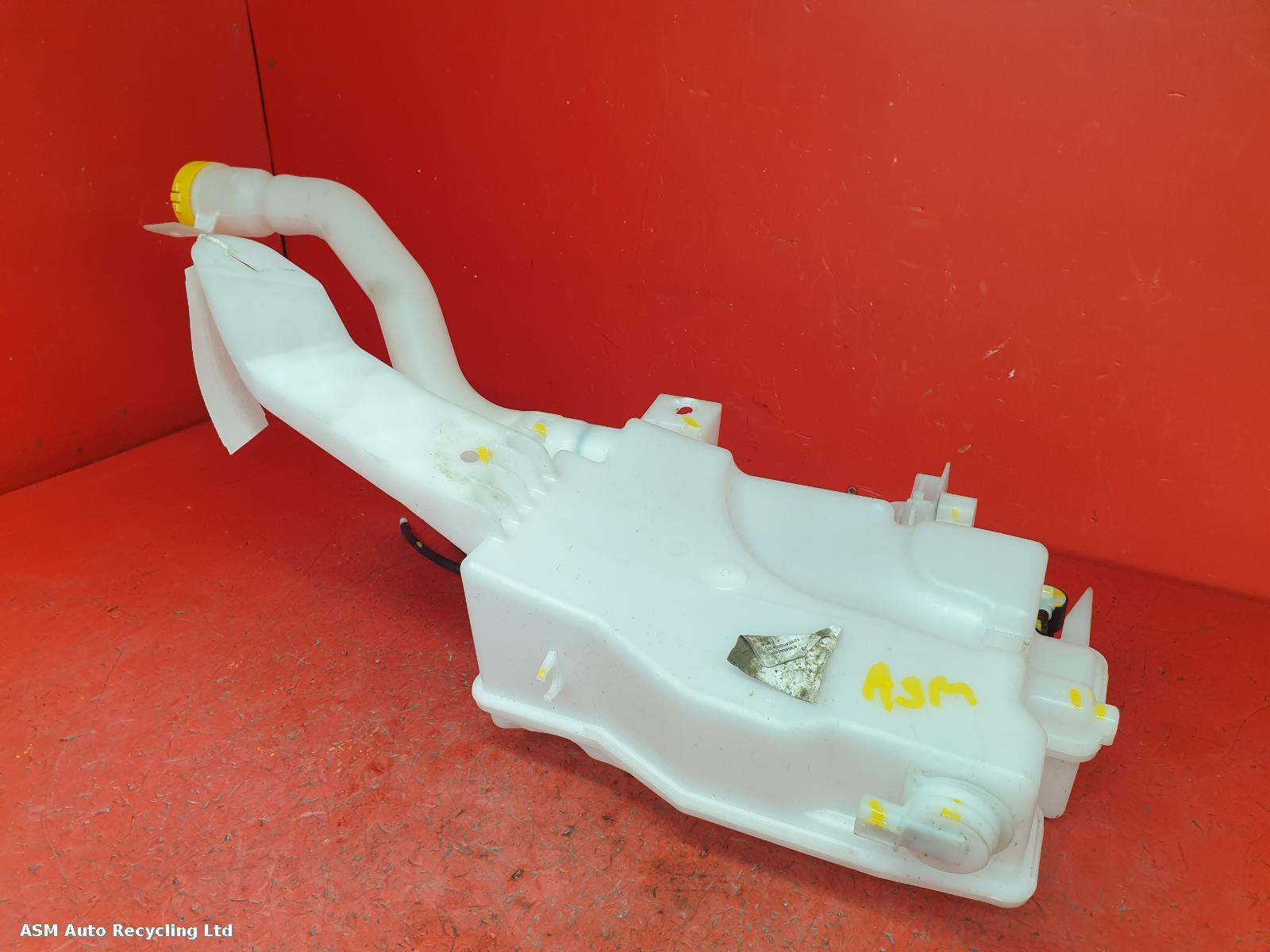 View Auto part Washer Bottle Renault Megane E-tech 2024
