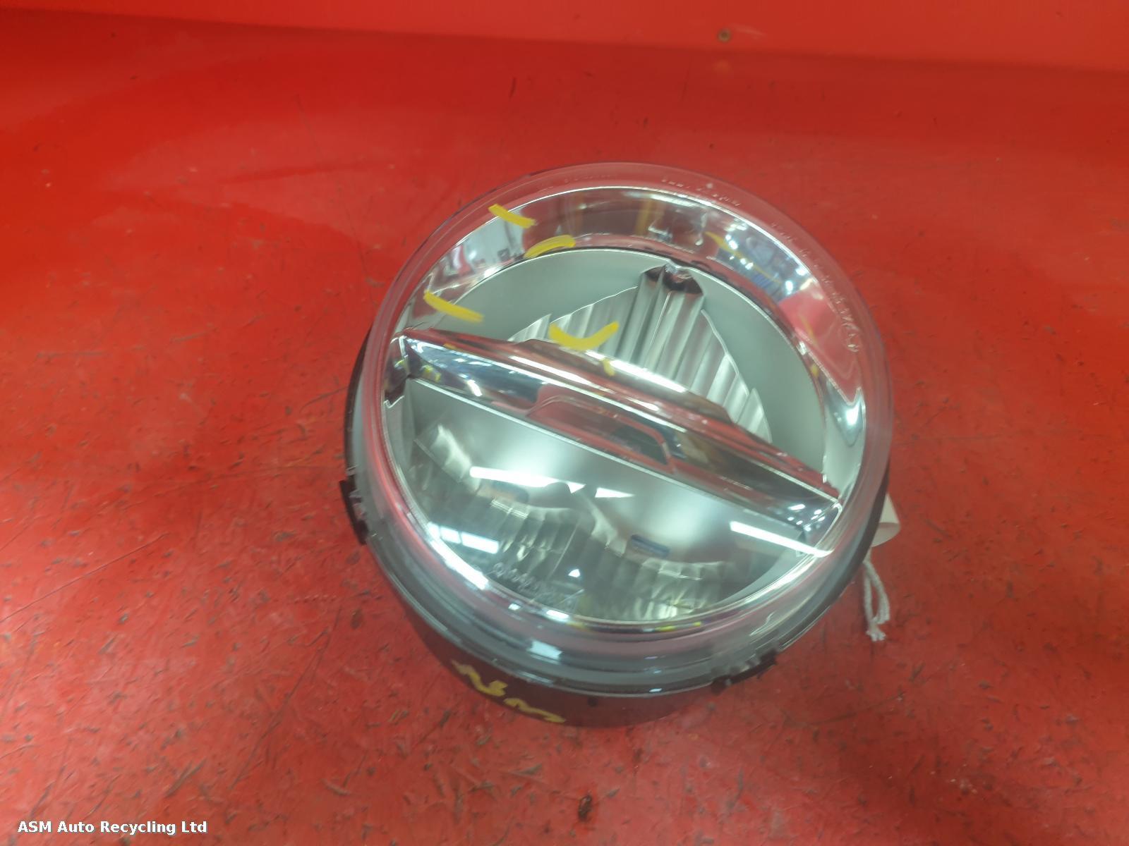 View Auto part Headlamp Vespa Primavera 2021