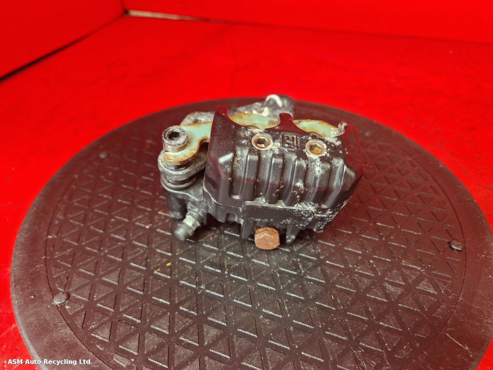View Auto part Caliper Vespa Primavera 2021