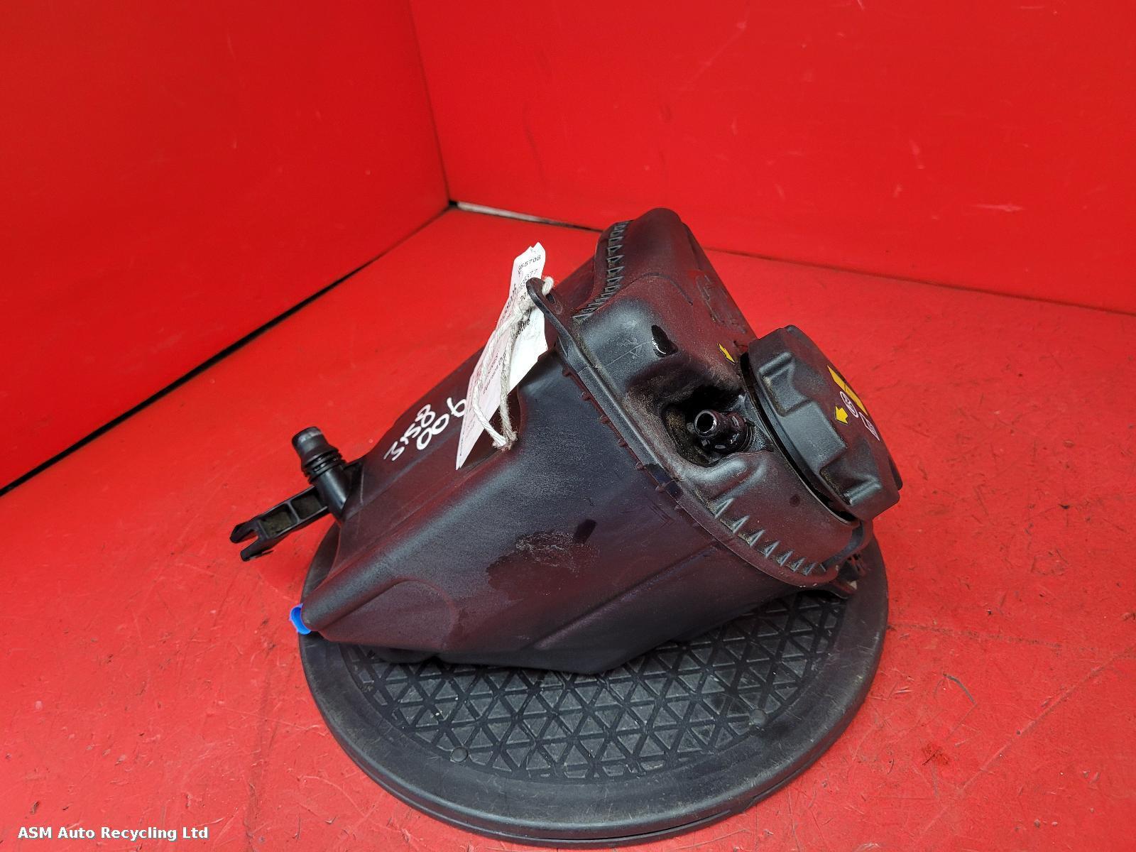 View Auto part Overflow Bottle Bmw 5 Series 2014