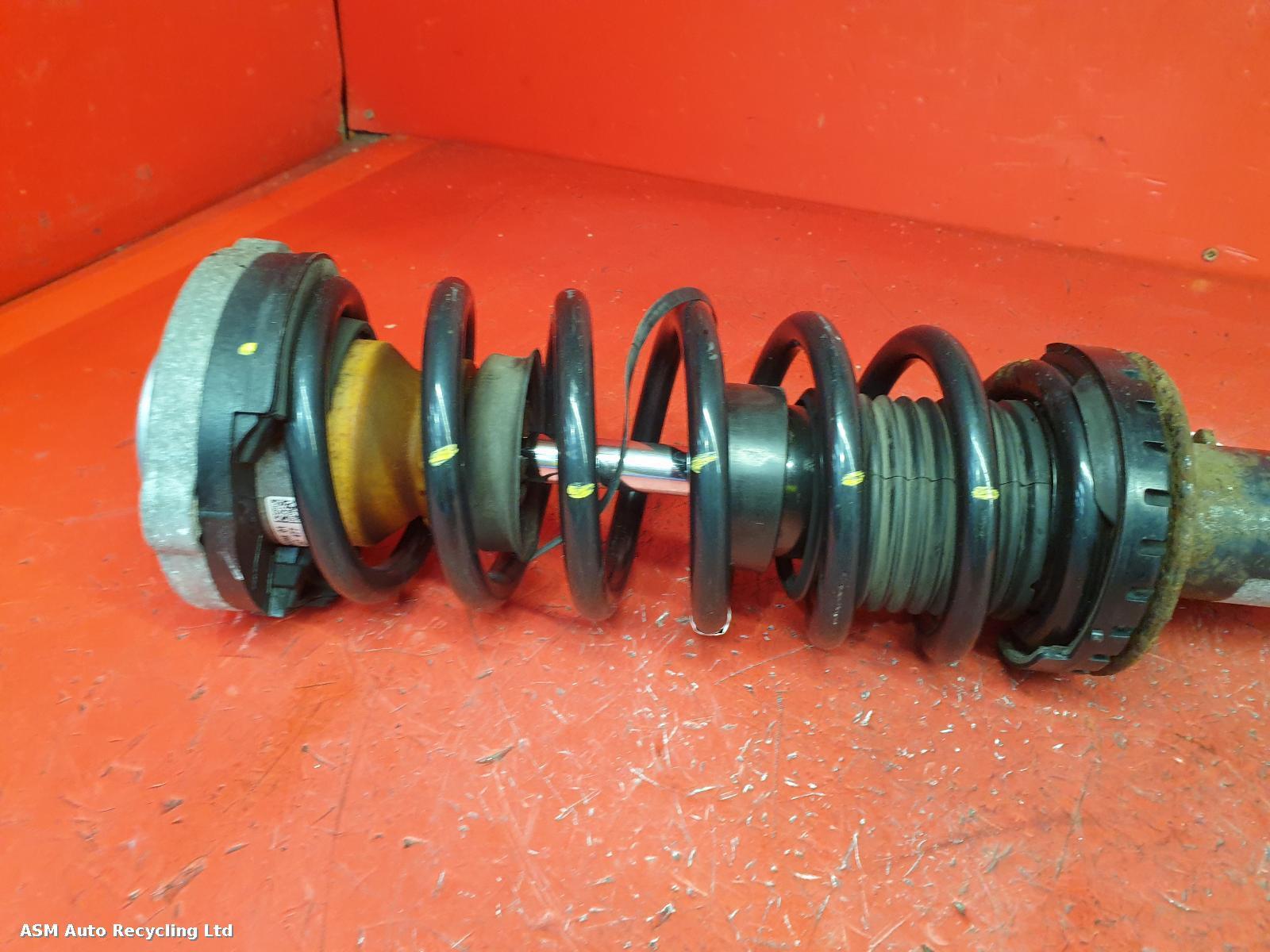 View Auto part RF Strut Bmw 5 Series 2014