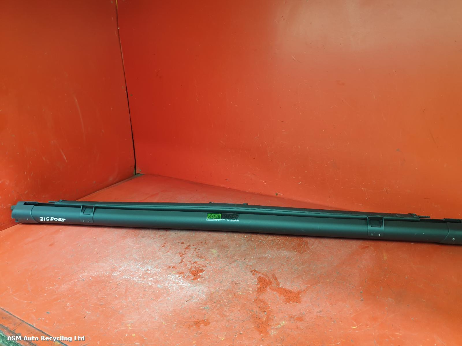 View Auto part Parcel Shelf Land Rover Discovery Sport 2015