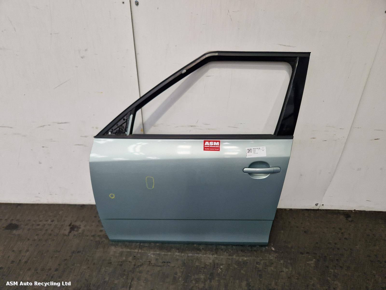 View Auto part L Front Door Skoda Fabia 2009