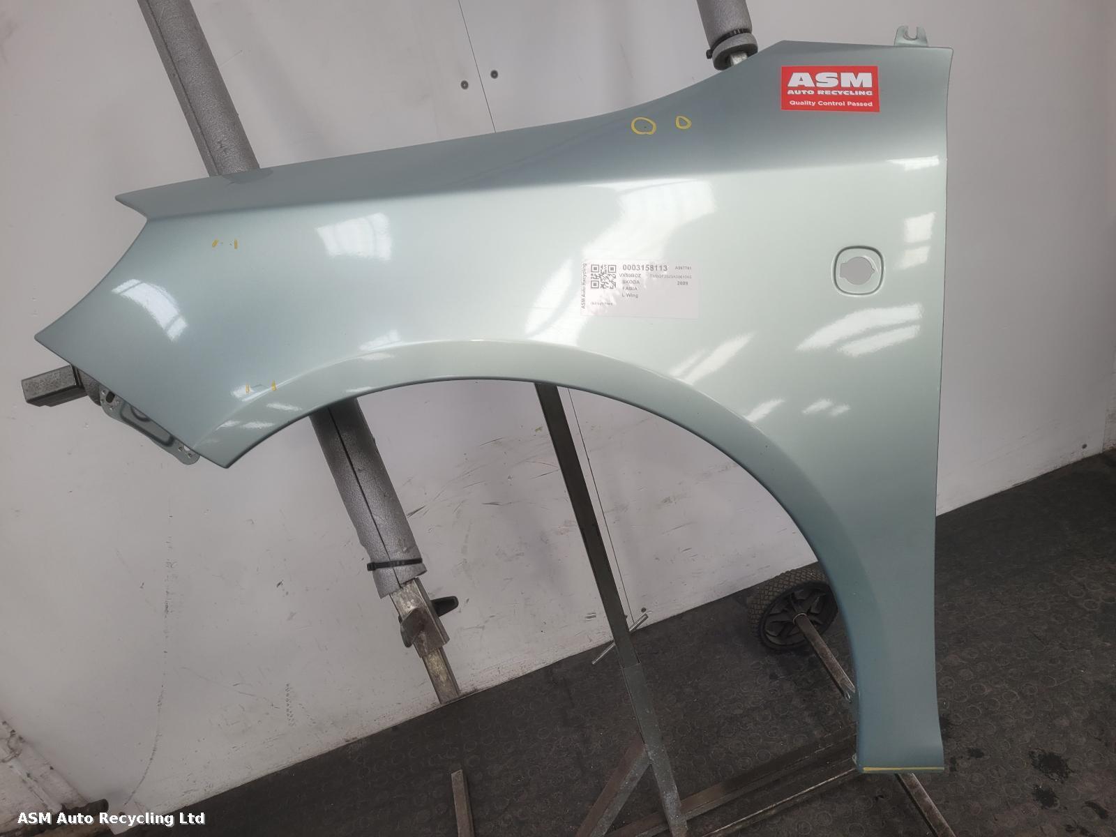 View Auto part L Wing Skoda Fabia 2009