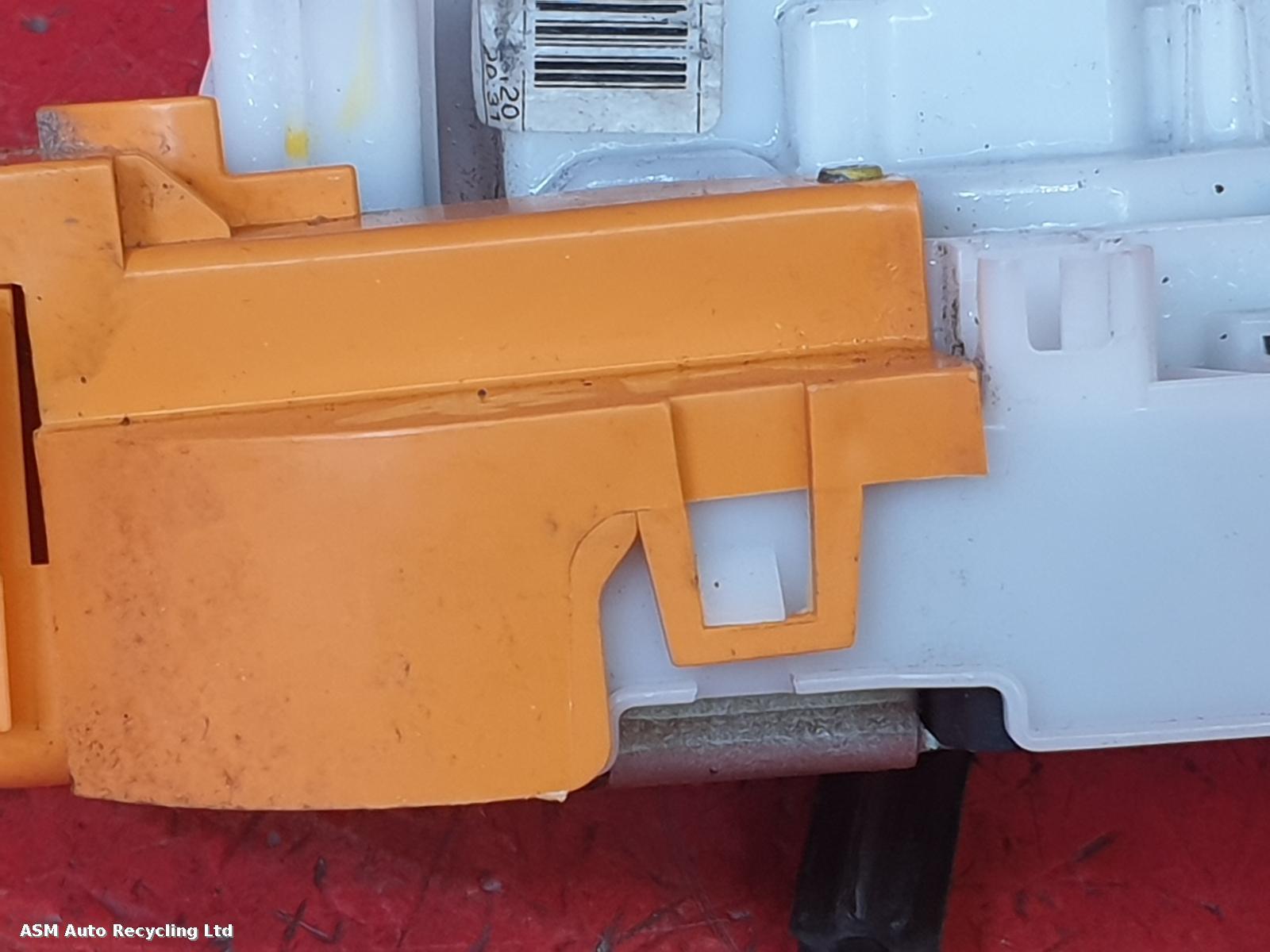 View Auto part Door Lock Assembly Ford Ka 2012